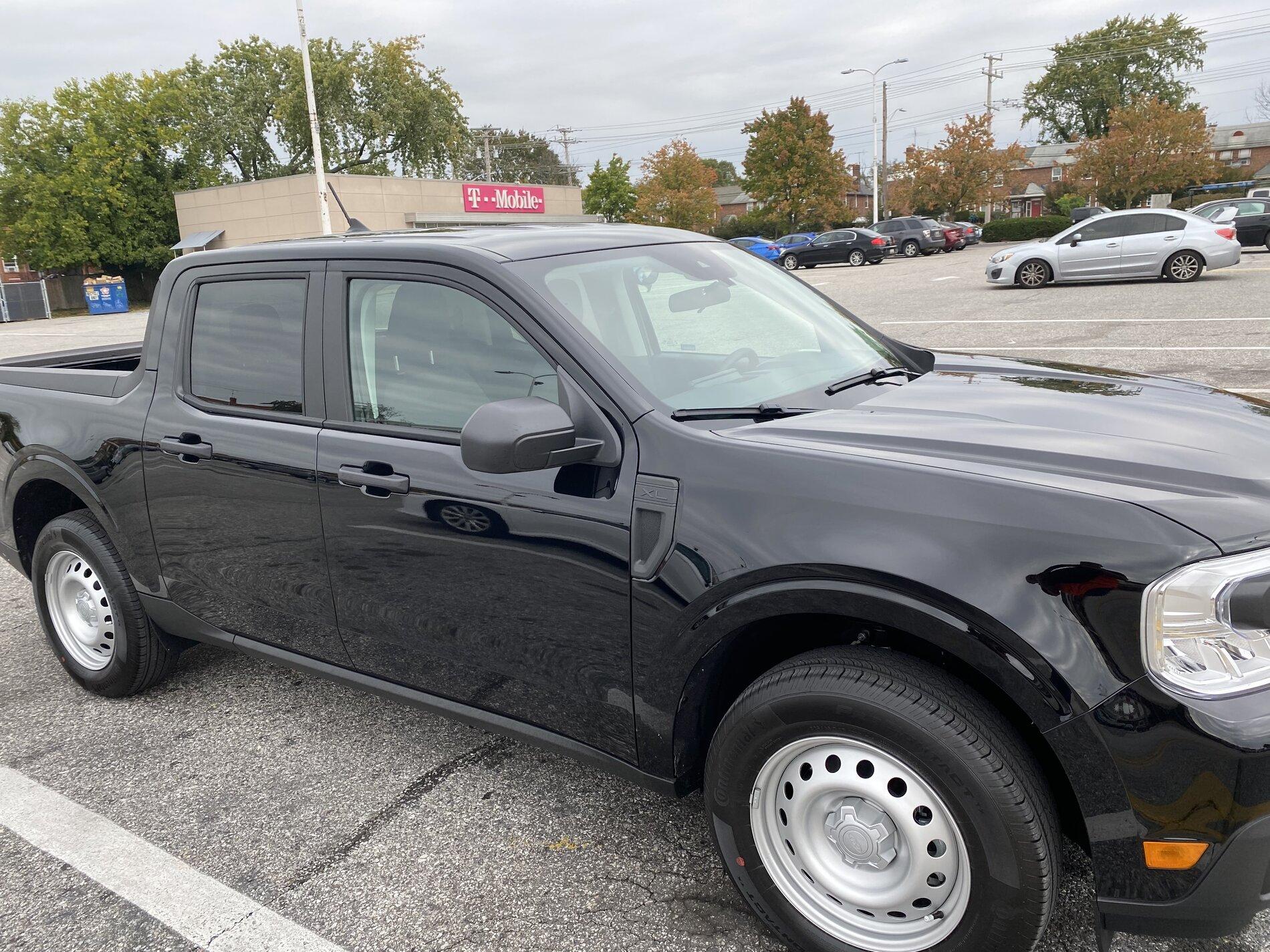 Ford Maverick Picked up a XL with 4k tow today. 91B63887-FE1E-4A01-B9D5-105246074DC5