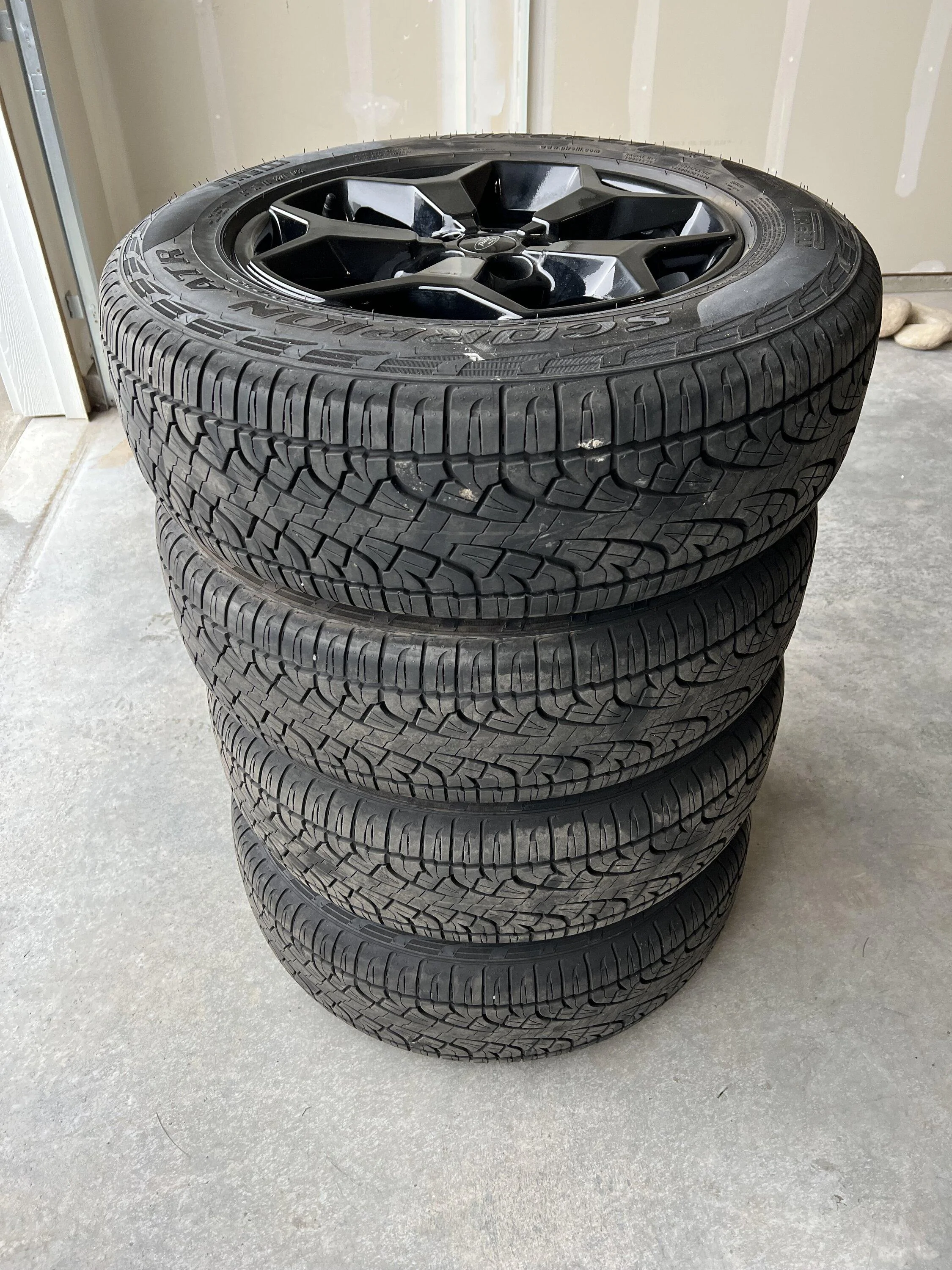 Ford Maverick 2023 FX4 Rims/Tires (NorCal) IMG_0461