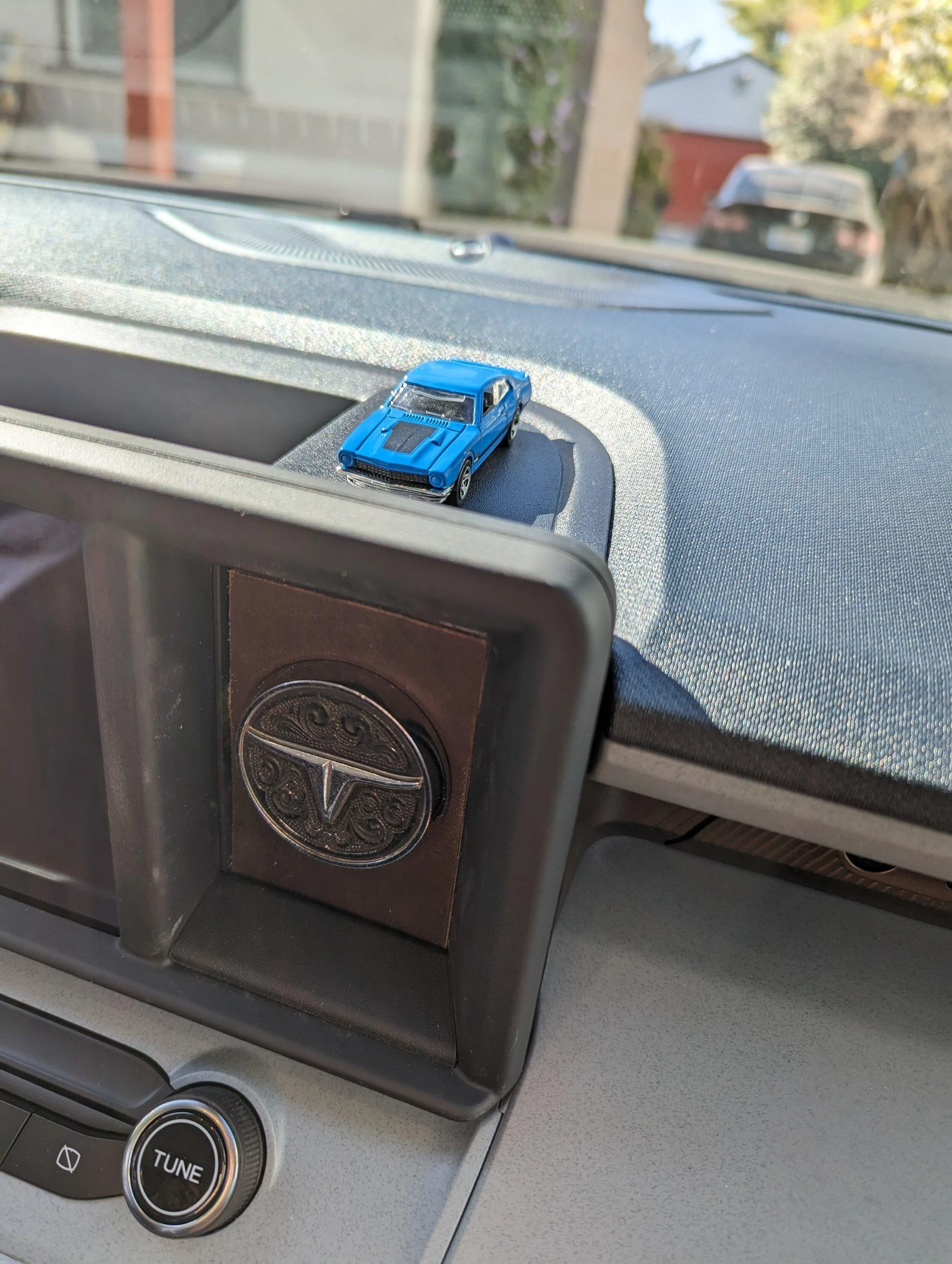 Ford Maverick Dash cubby hole -- what's in yours? 📸 PXL_20231112_192745337.MP