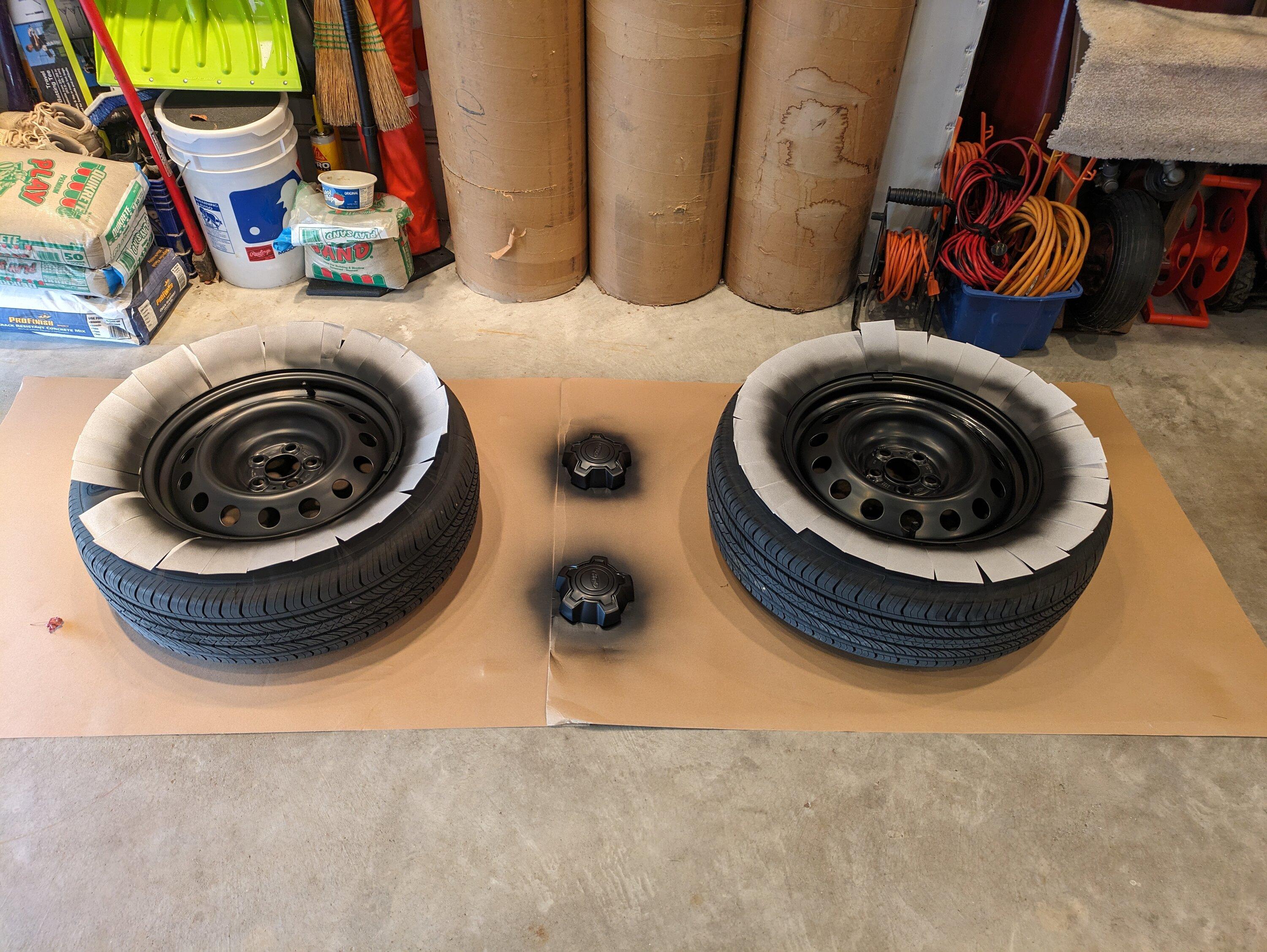Ford Maverick Anyone paint steelies BLACK and install hubcaps??? PXL_20231111_194840037