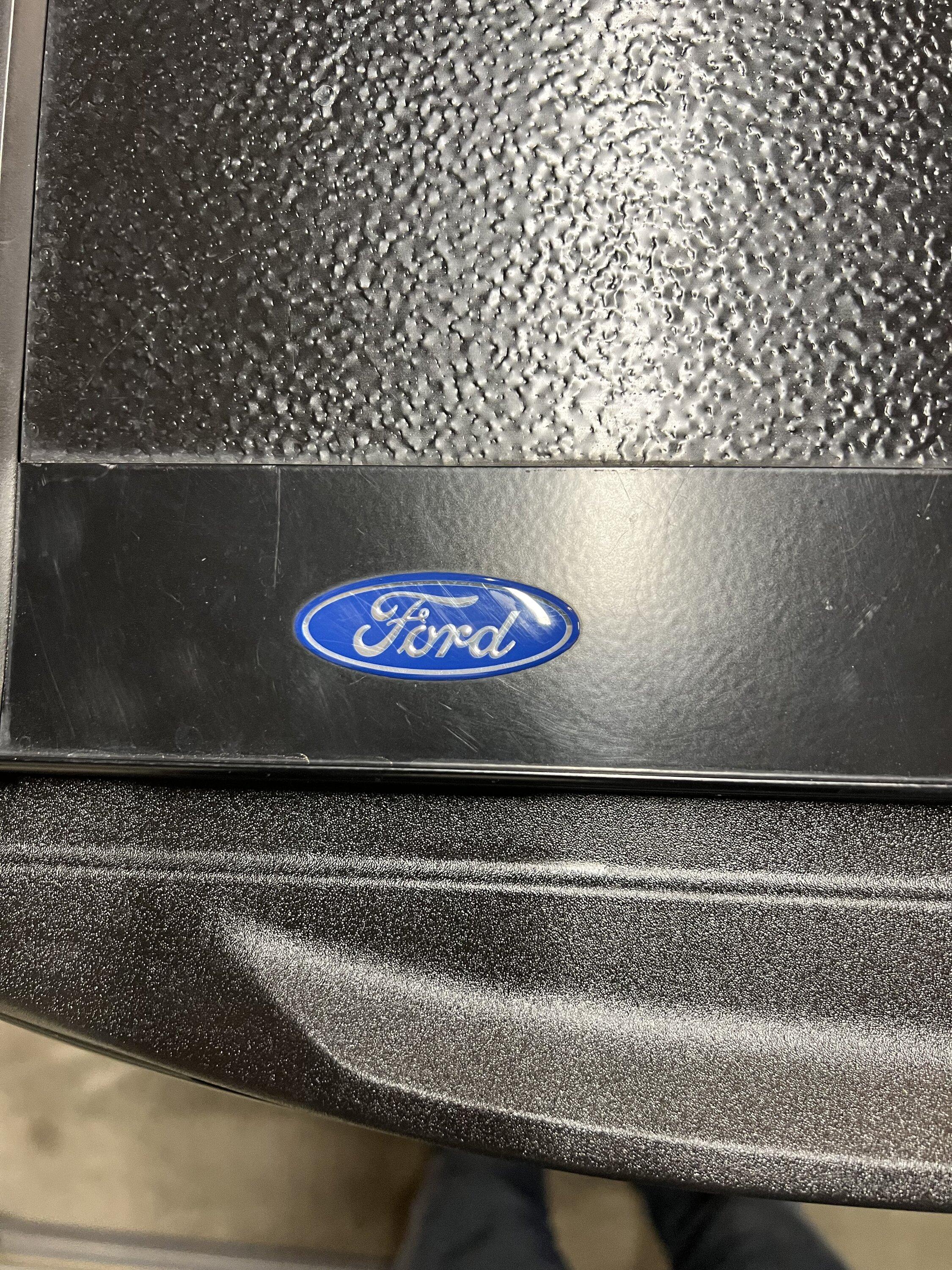 Ford Maverick Who makes the Hard Tri-fold Bed Tonneau Cover IMG_7180