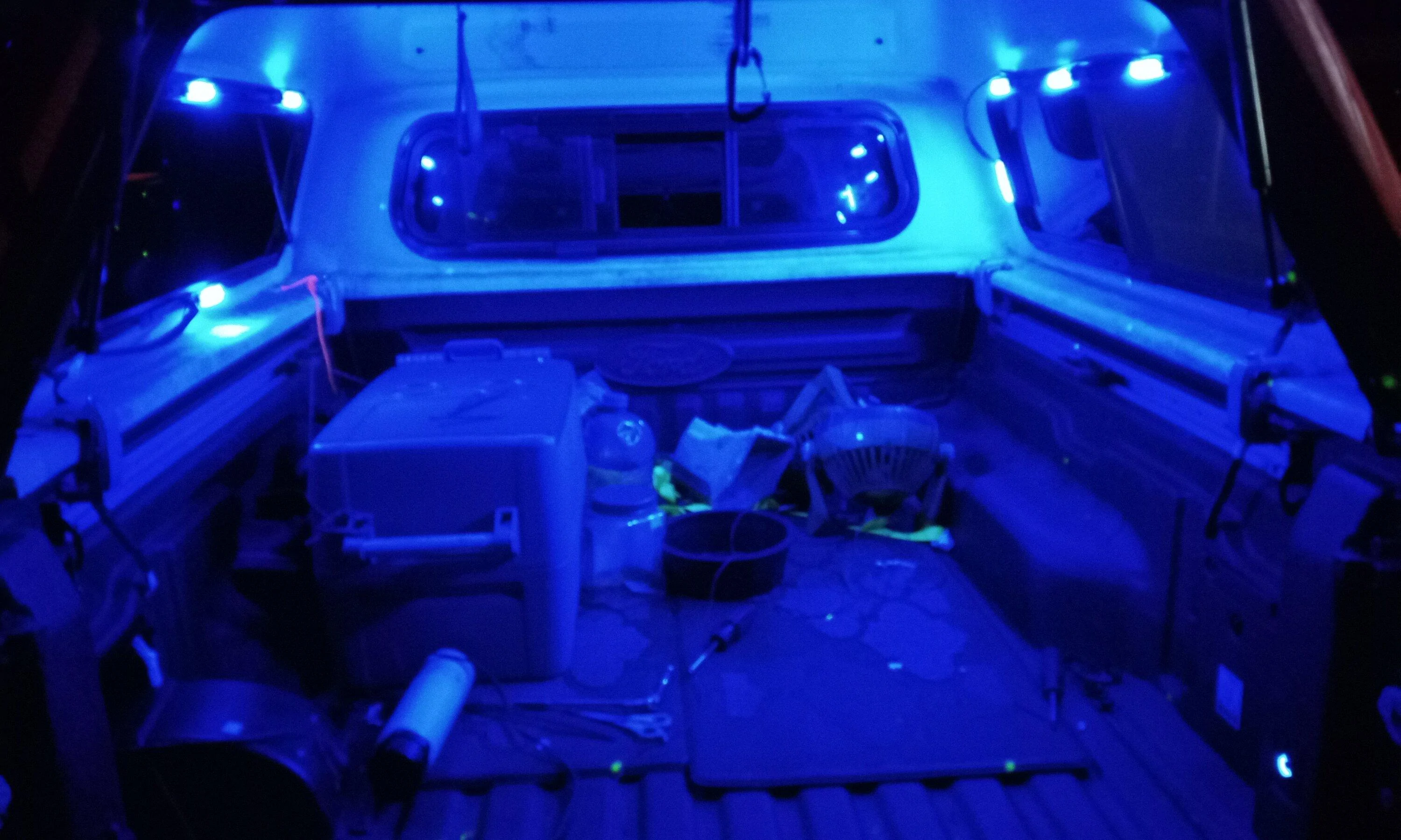 Ford Maverick In cab bed lighting/12v power switch? IMG_20230924_193846_818