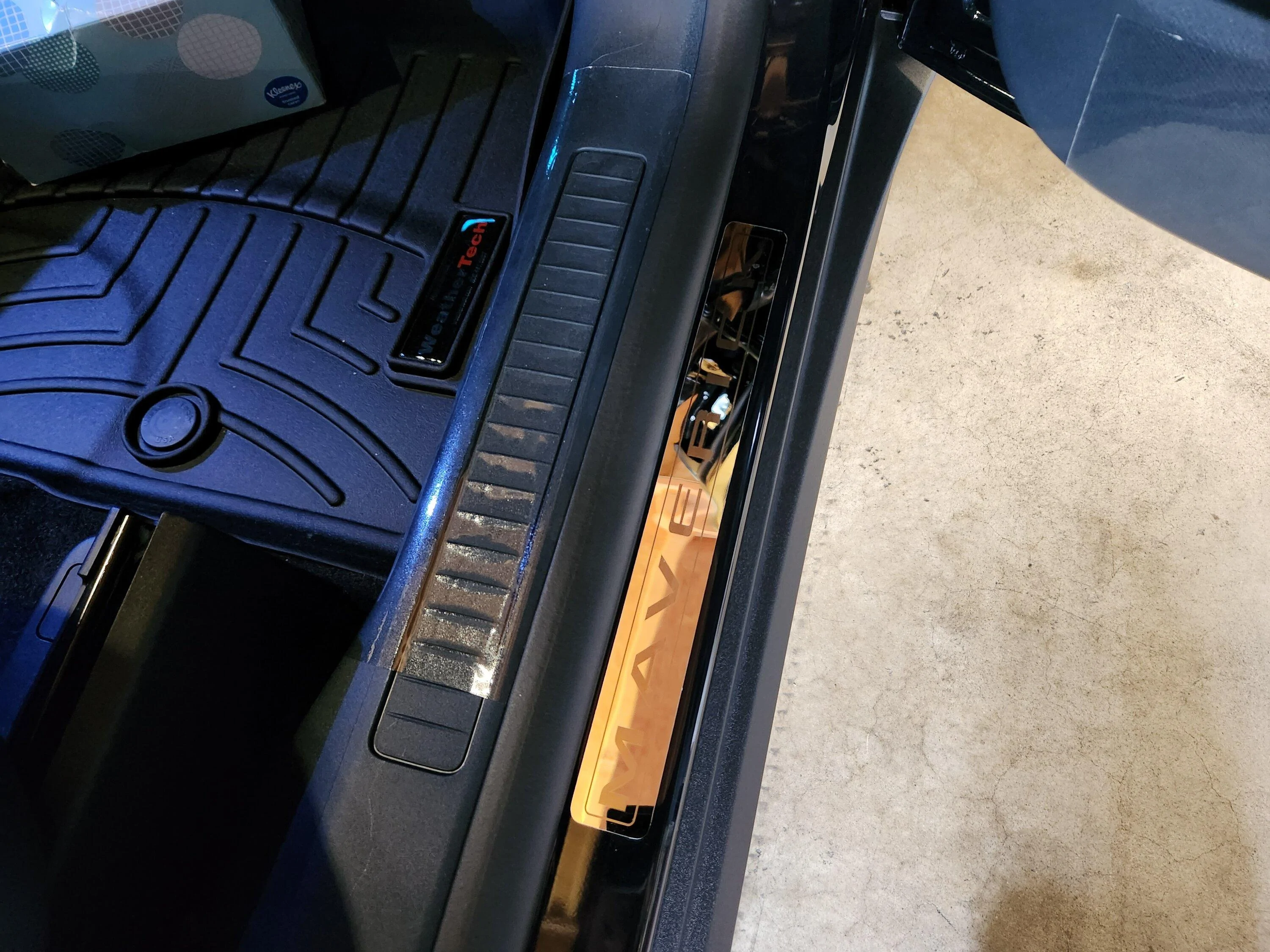 Ford Maverick Protection for door bottom plastic ? 20231115_071930
