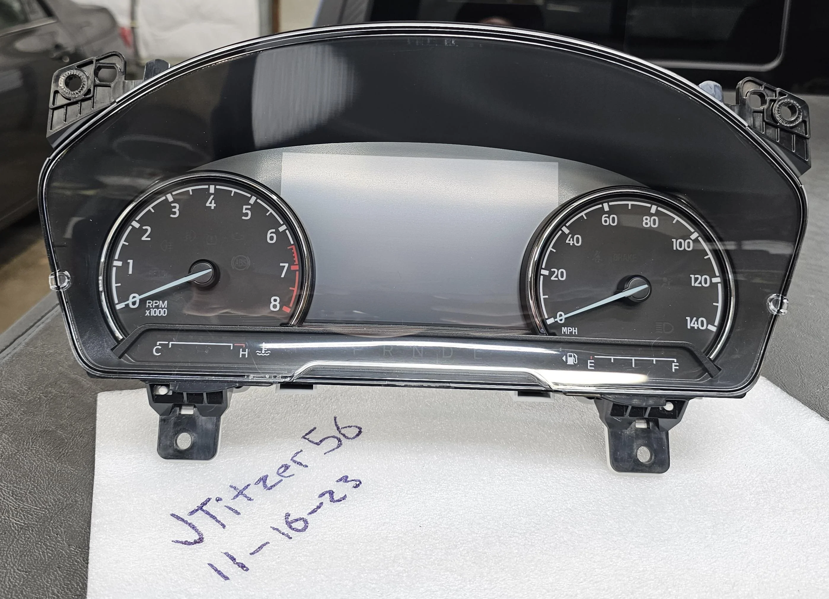 Ford Maverick Lariat/FX4 cluster w/ 6.5" screen 20231116_114257