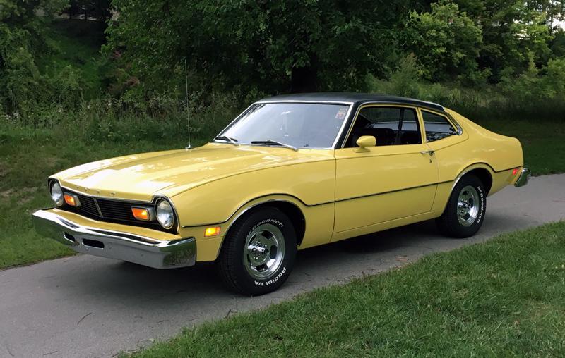 Ford Maverick Vintage Maverick Badge 1976_Maverick