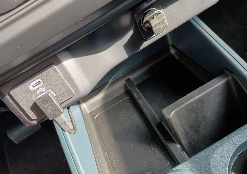 Ford Maverick Wireless Carplay adapter that is reliable? 1000004363-01