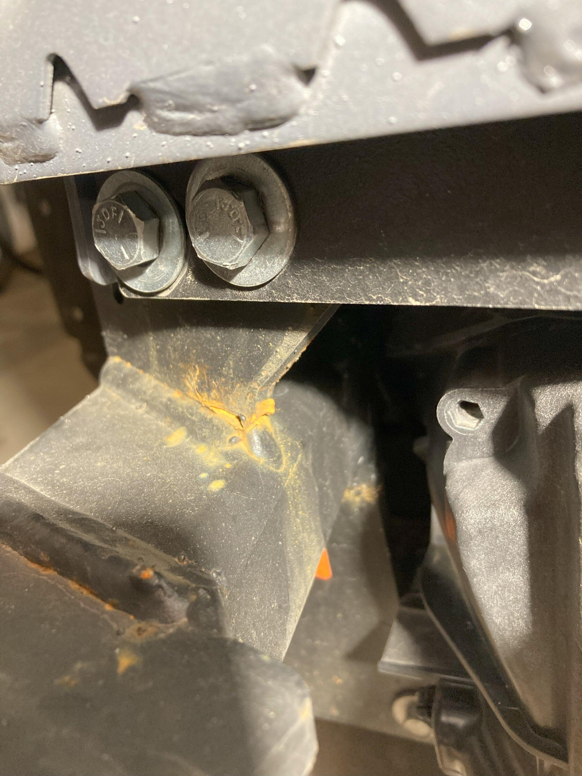 Ford Maverick Blue Ox Base Plate Failure! Public Service Announcement IMG_4100