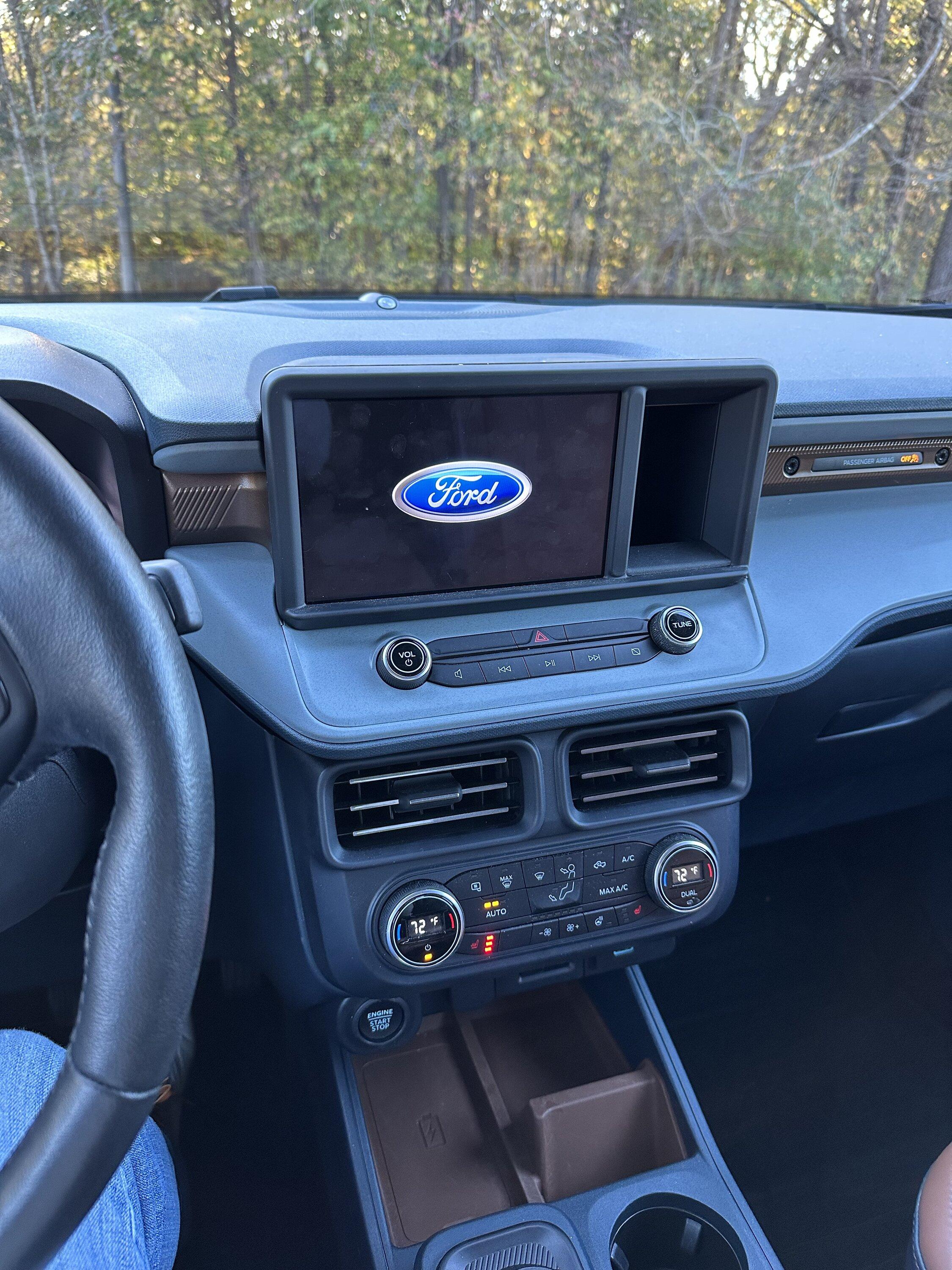 Ford Maverick 2022 Maverick Lariat Hybrid IMG_4458