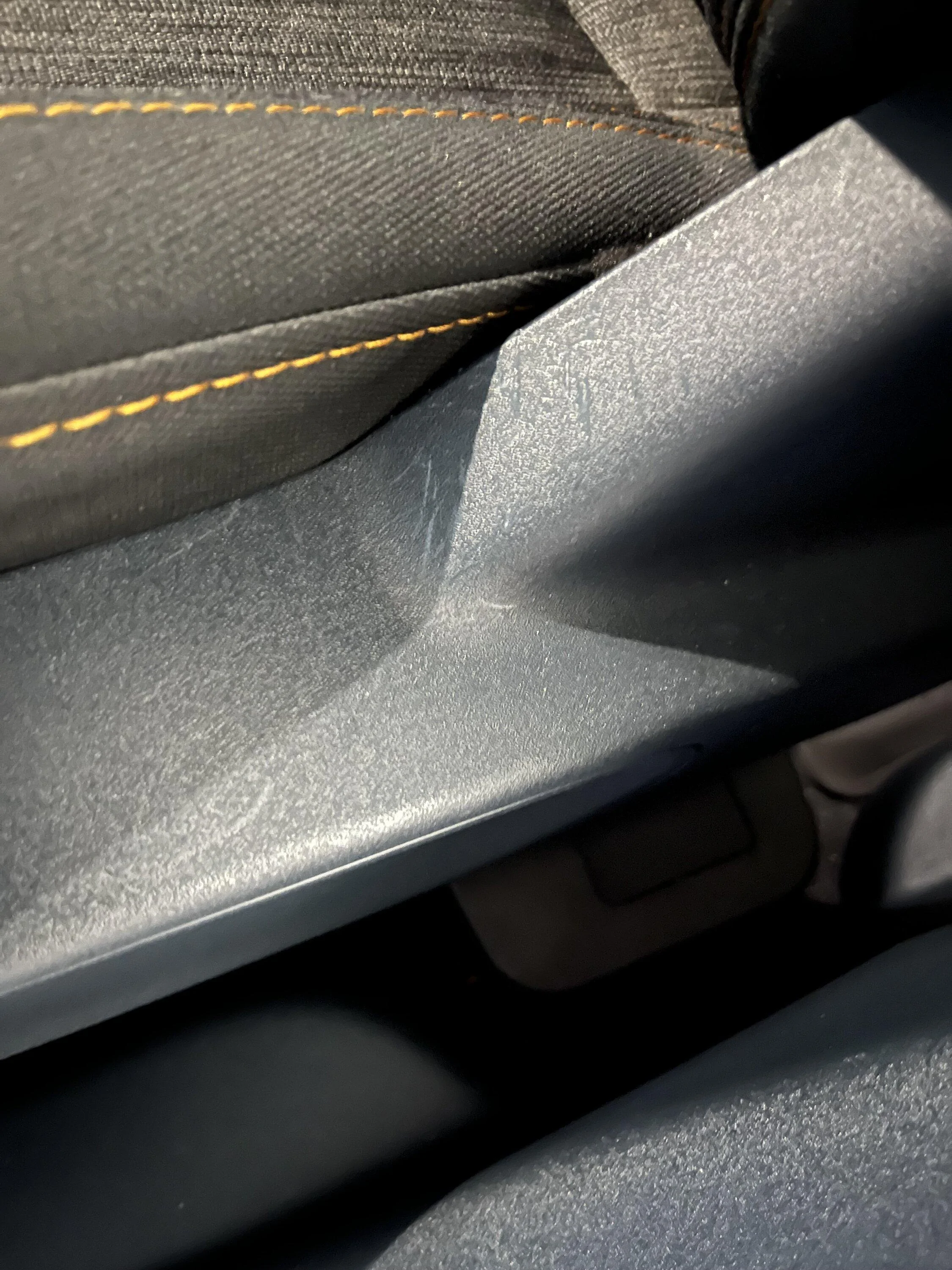Ford Maverick Plastic Interior 2024 Seems less easy to scratch IMG_5273