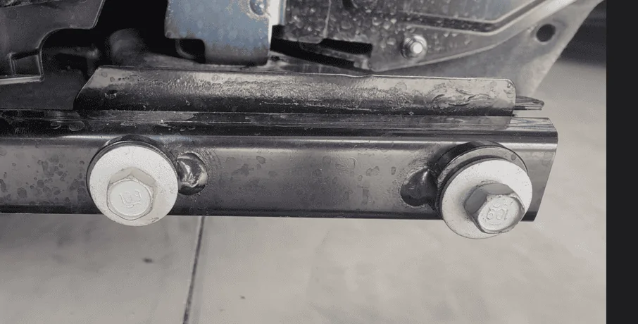 Ford Maverick Does anyone know which is the best base plate for flat towing? 1700677604130