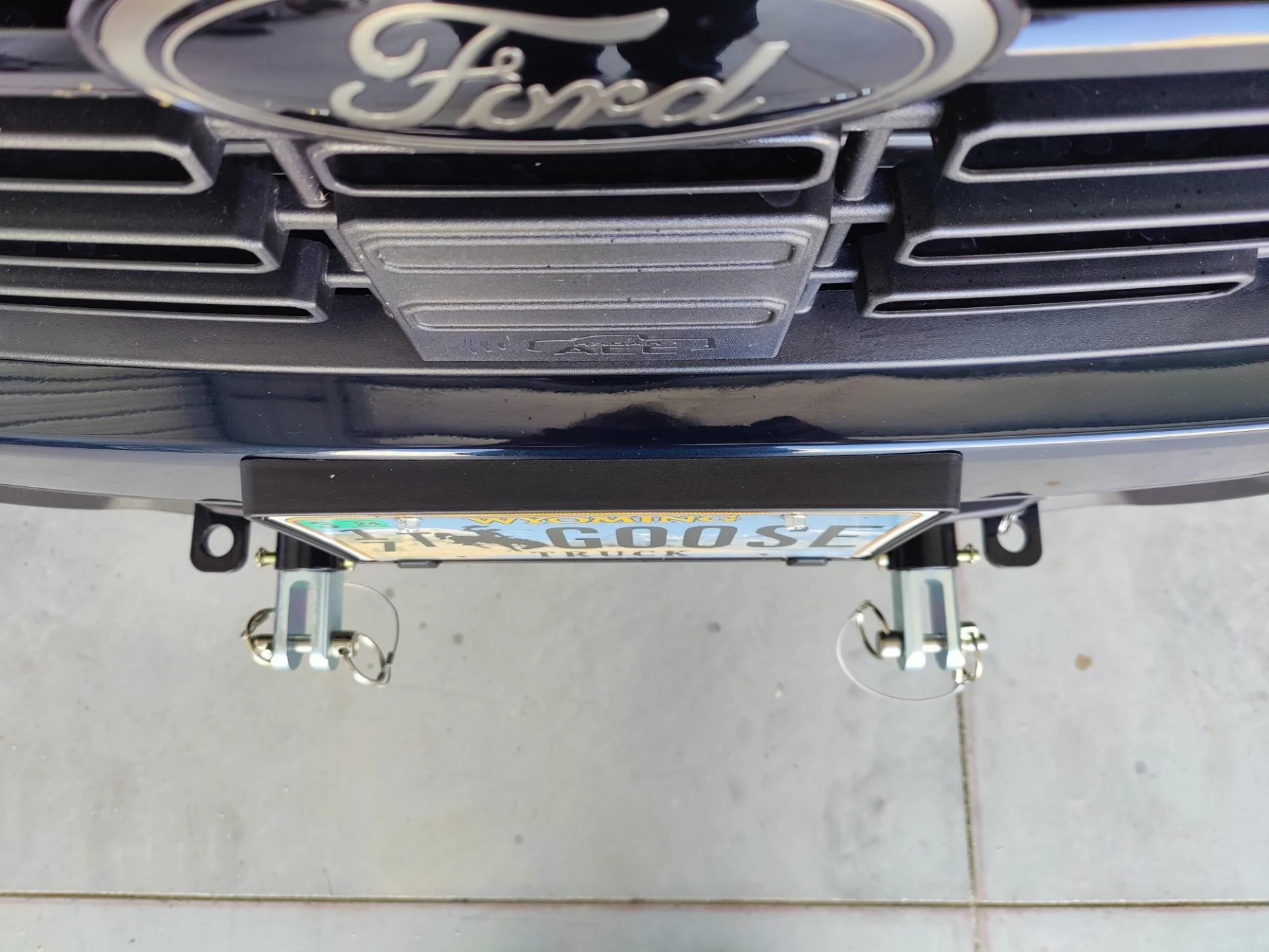 Ford Maverick Does anyone know which is the best base plate for flat towing? close together