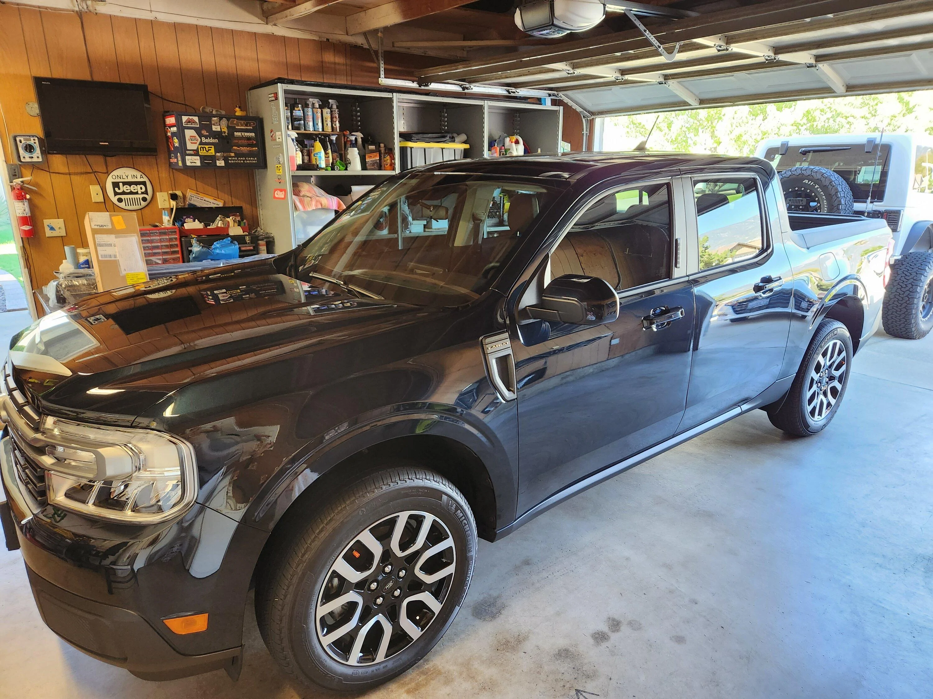 Ford Maverick Carbon Gray Build 20231121_122722