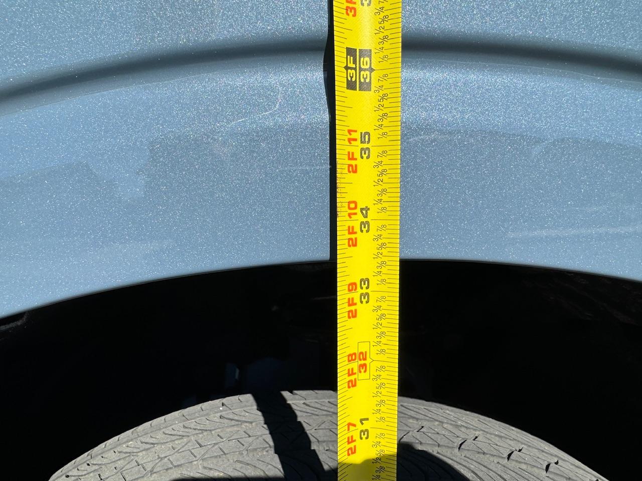 Ford Maverick 2024 Hybrid XLT lowered on 19" Edge rims IMG_4211