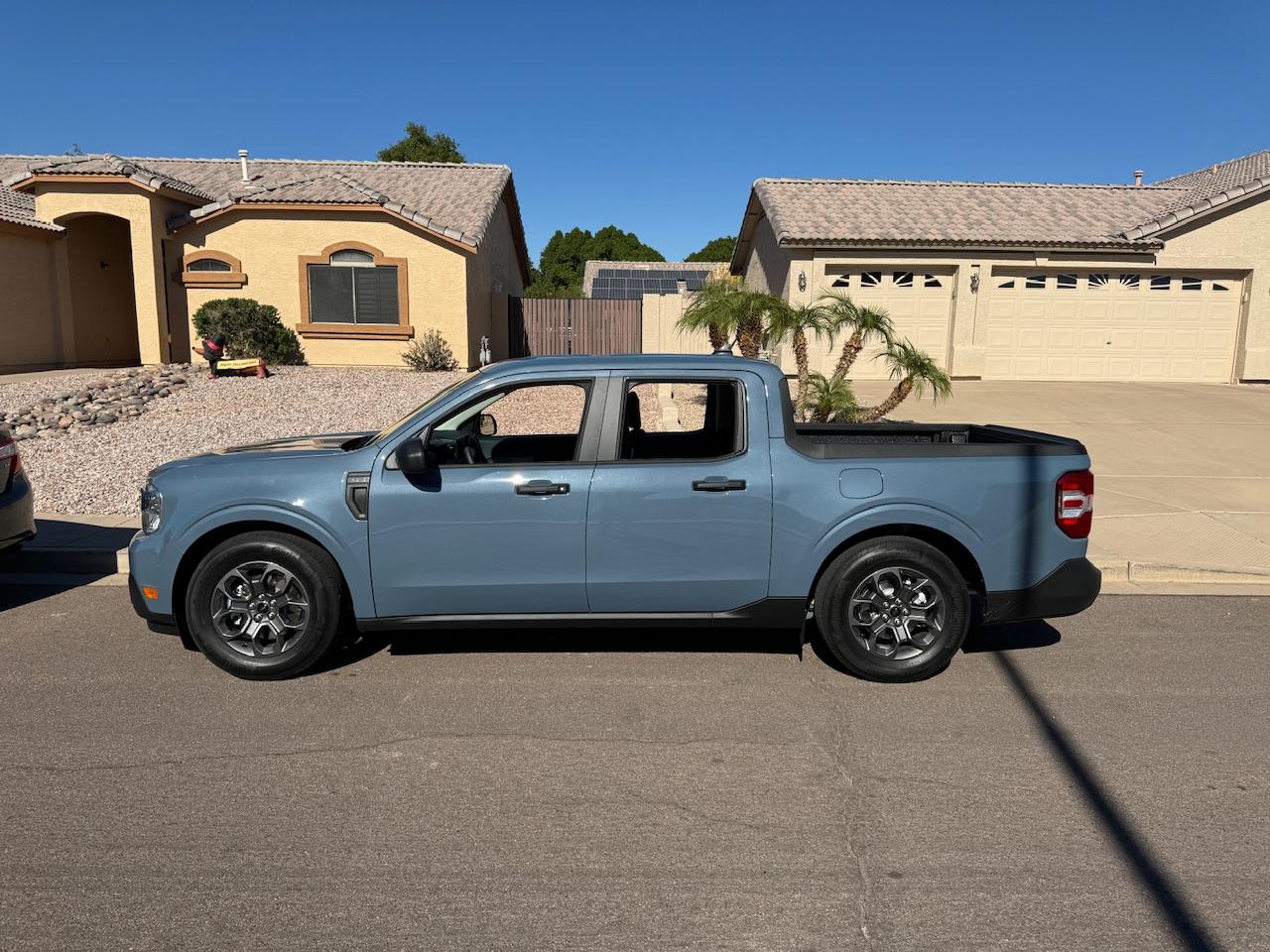 Ford Maverick 2024 Hybrid XLT lowered on 19" Edge rims IMG_4238