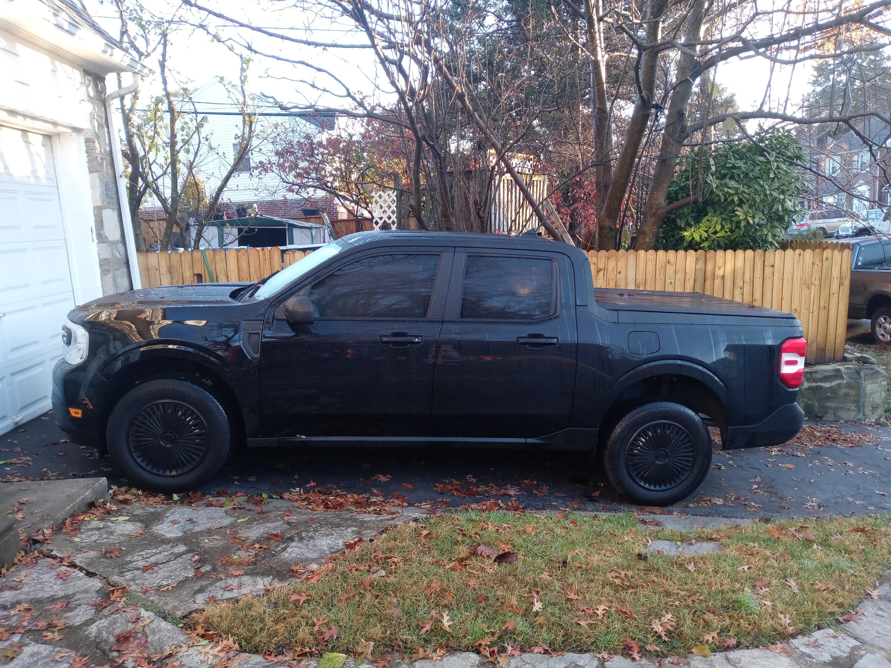Ford Maverick Anyone paint steelies BLACK and install hubcaps??? 20231127_074955