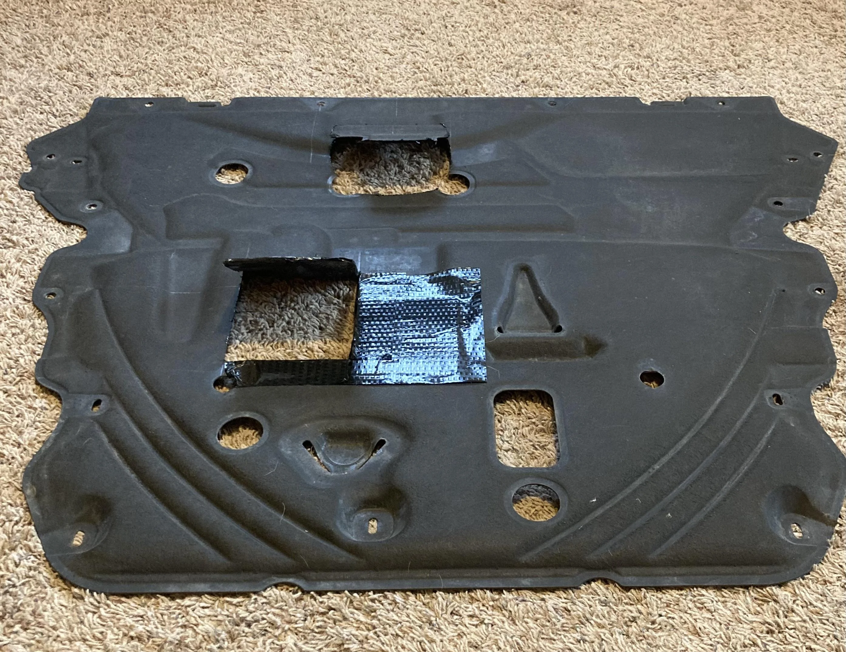Ford Maverick Cut a hole under 2.0 engine shield for oil change accessibility? IMG_9691