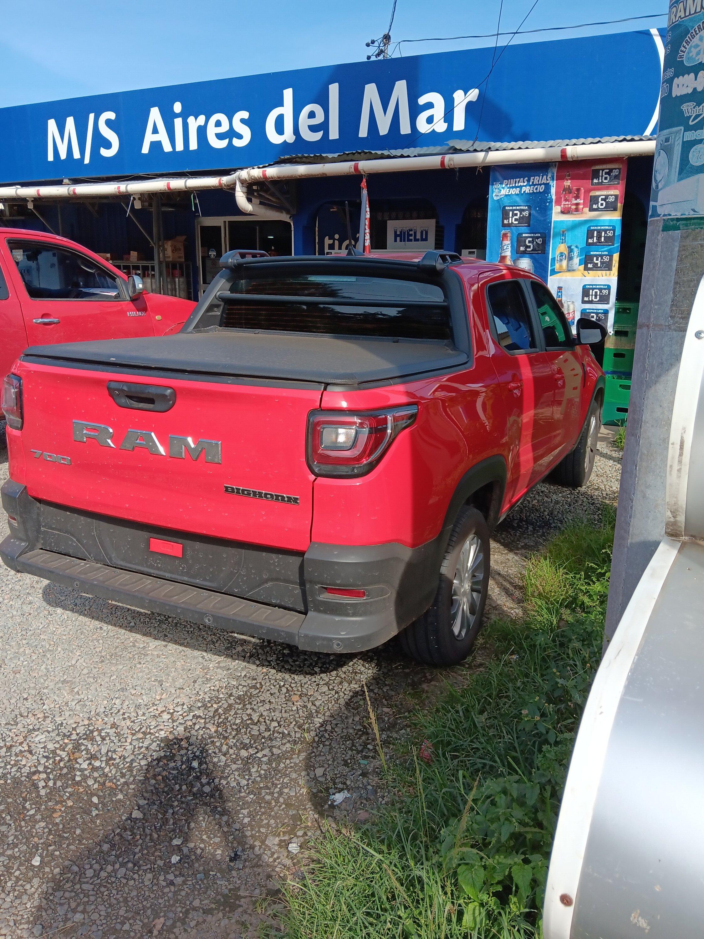 Ford Maverick Dodge Rampage spotted in Panama 20231202_151544