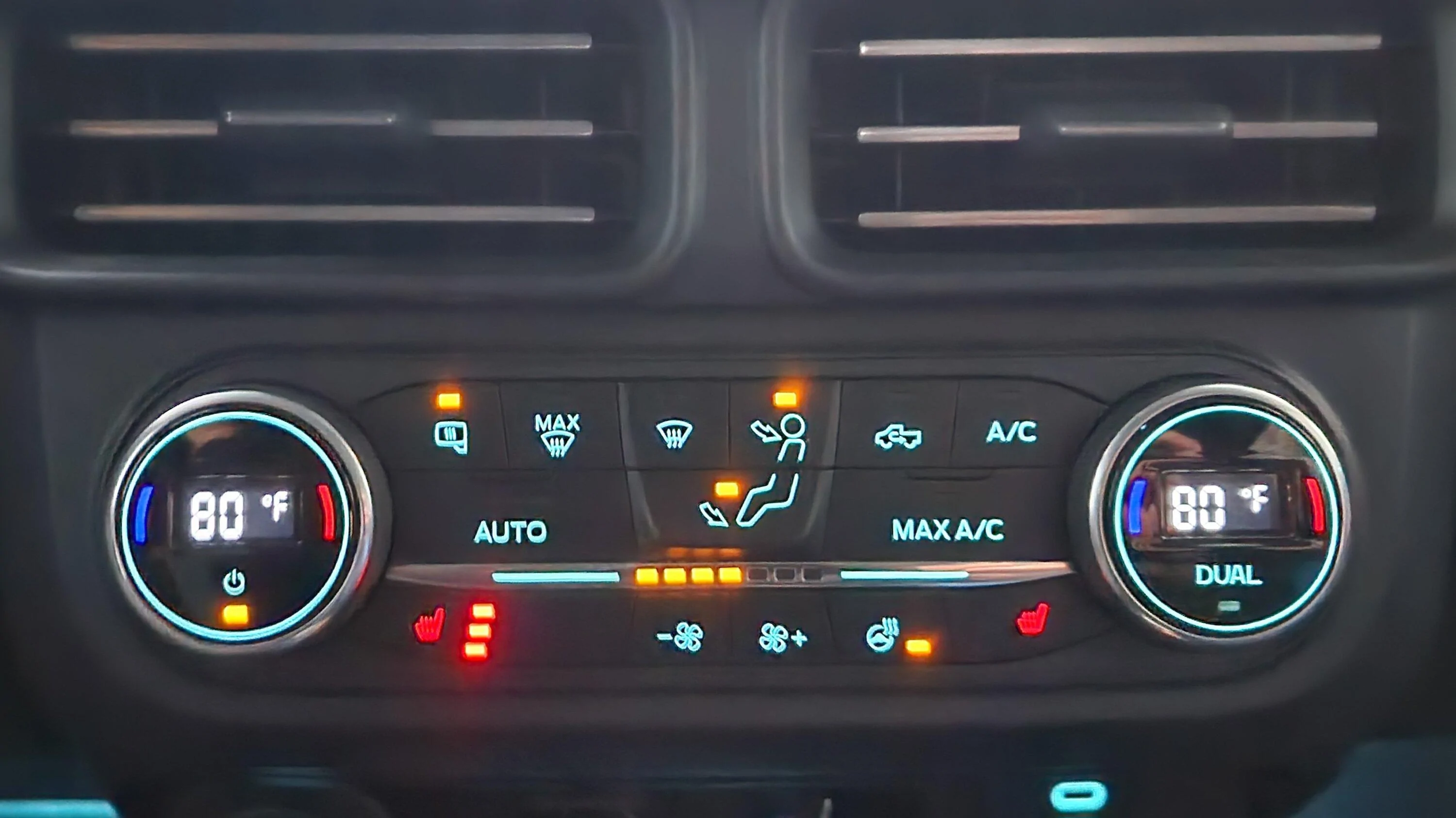 Ford Maverick Lariat Dual-Zone Climate Control Swap 20231113_065035