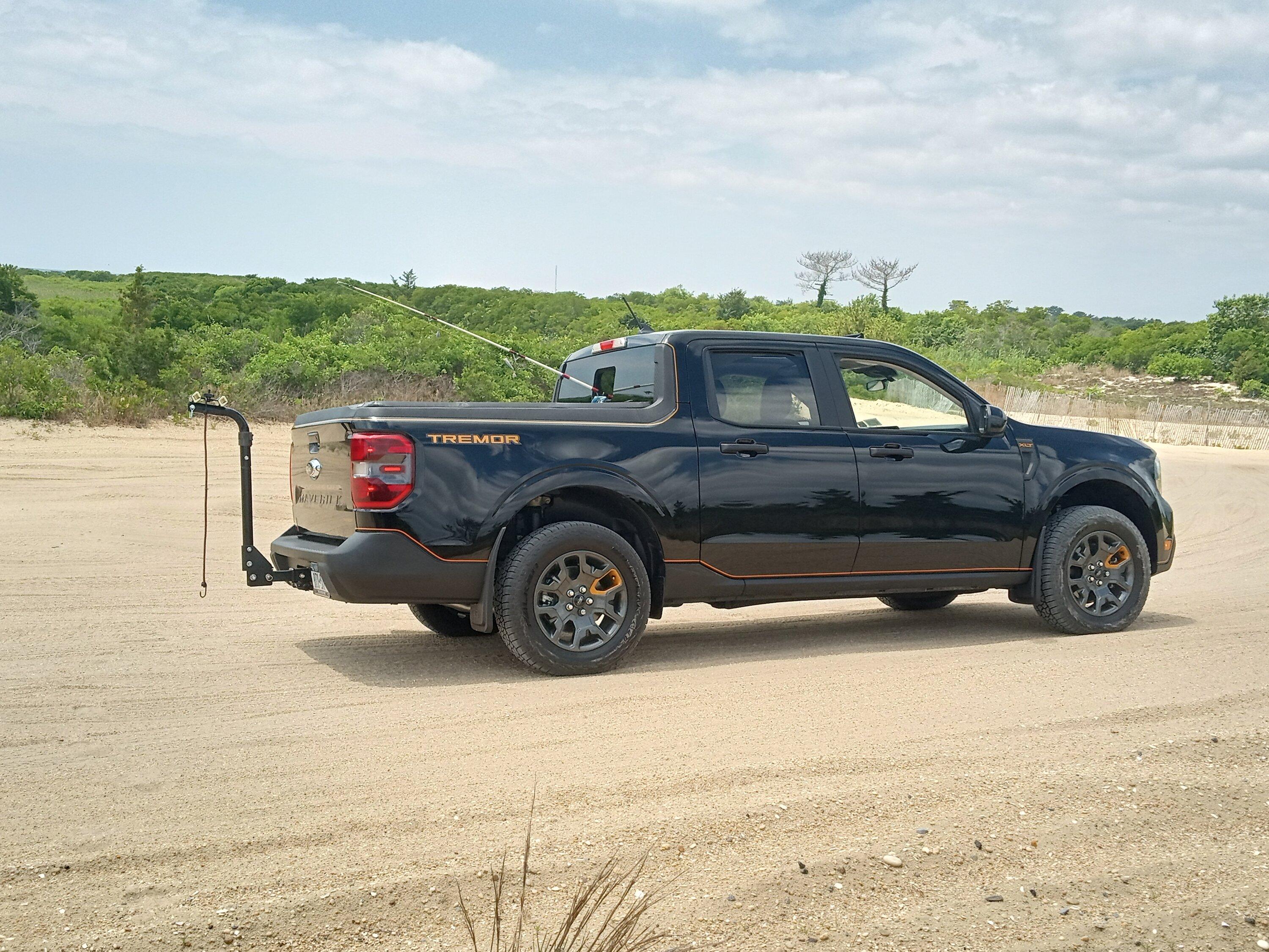Ford Maverick Sliding rear window. Did you order it for your Maverick? Is it useful? mav window