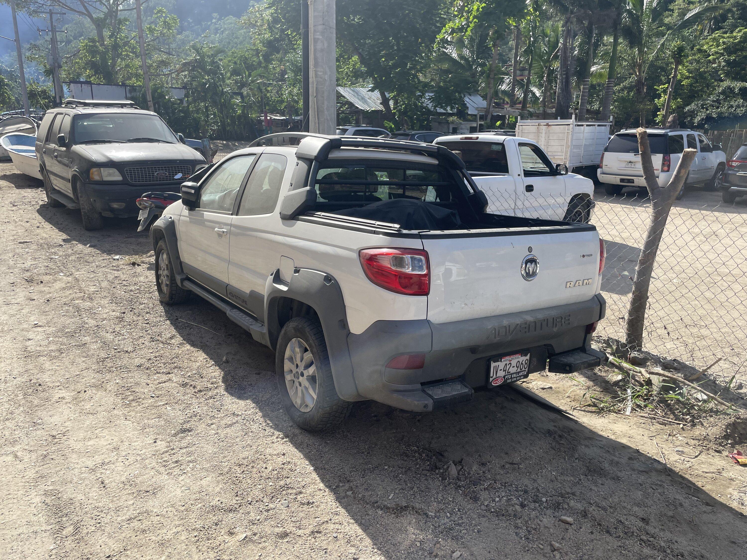 Ford Maverick Pics of small trucks in Mexico (Jalisco) IMG_0344[1].JPG