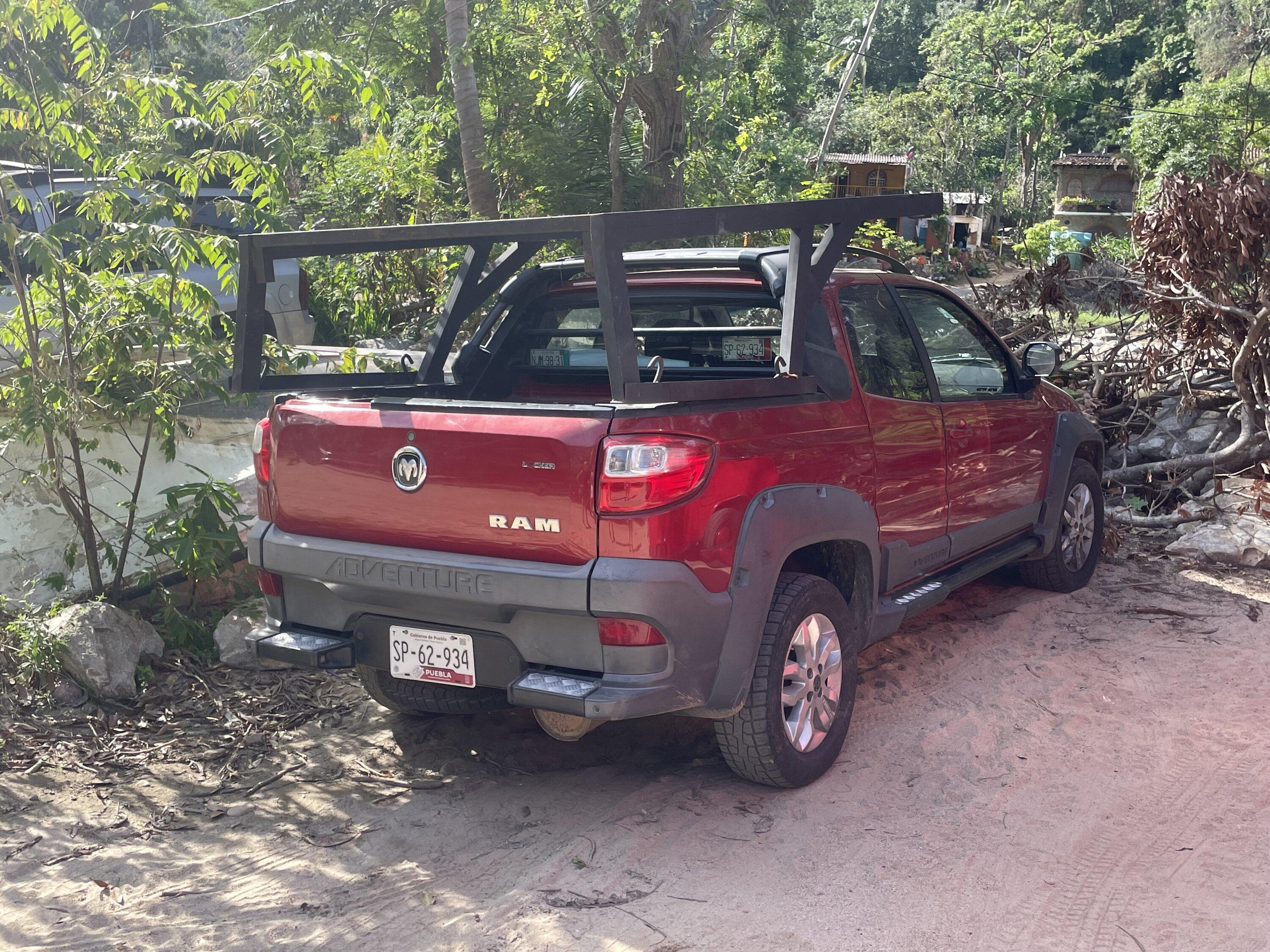Ford Maverick Pics of small trucks in Mexico (Jalisco) IMG_0346[1].JPG