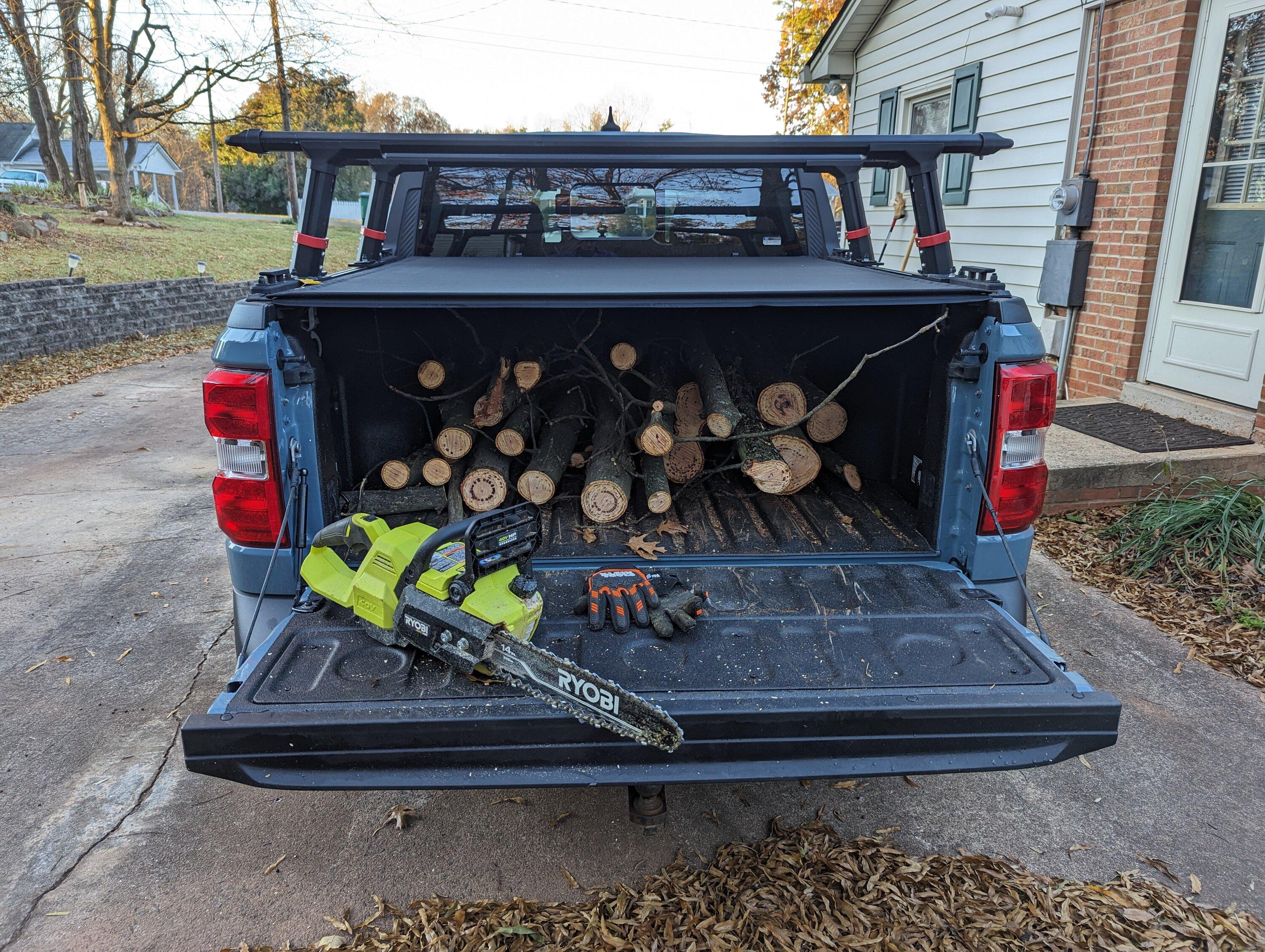 Ford Maverick Little truck doing little truck things 1000003540
