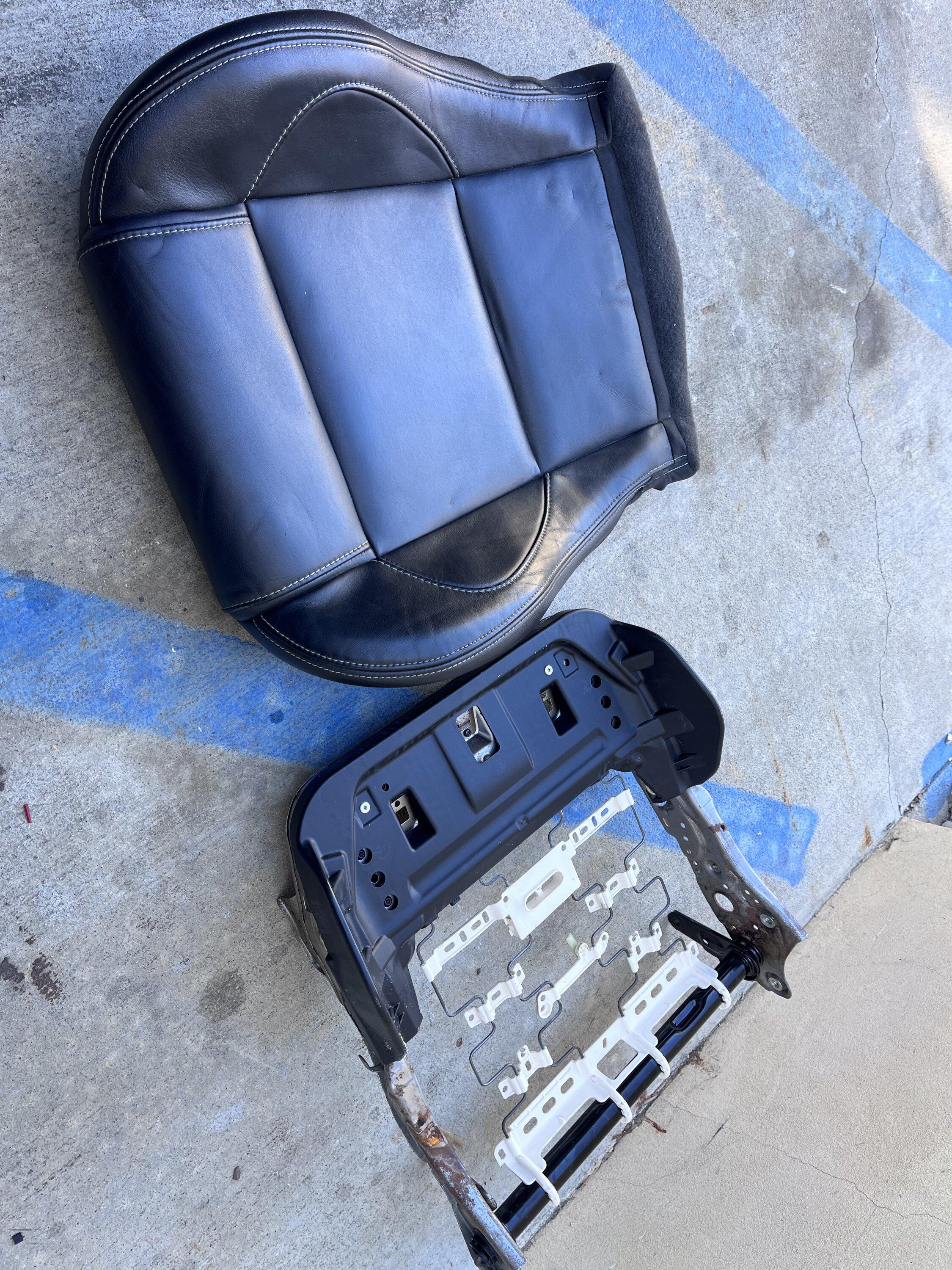 Ford Maverick Focus ST Seats installed in my “ST” Maverick E6594AB3-2B96-4047-962D-EF96FF8F8877