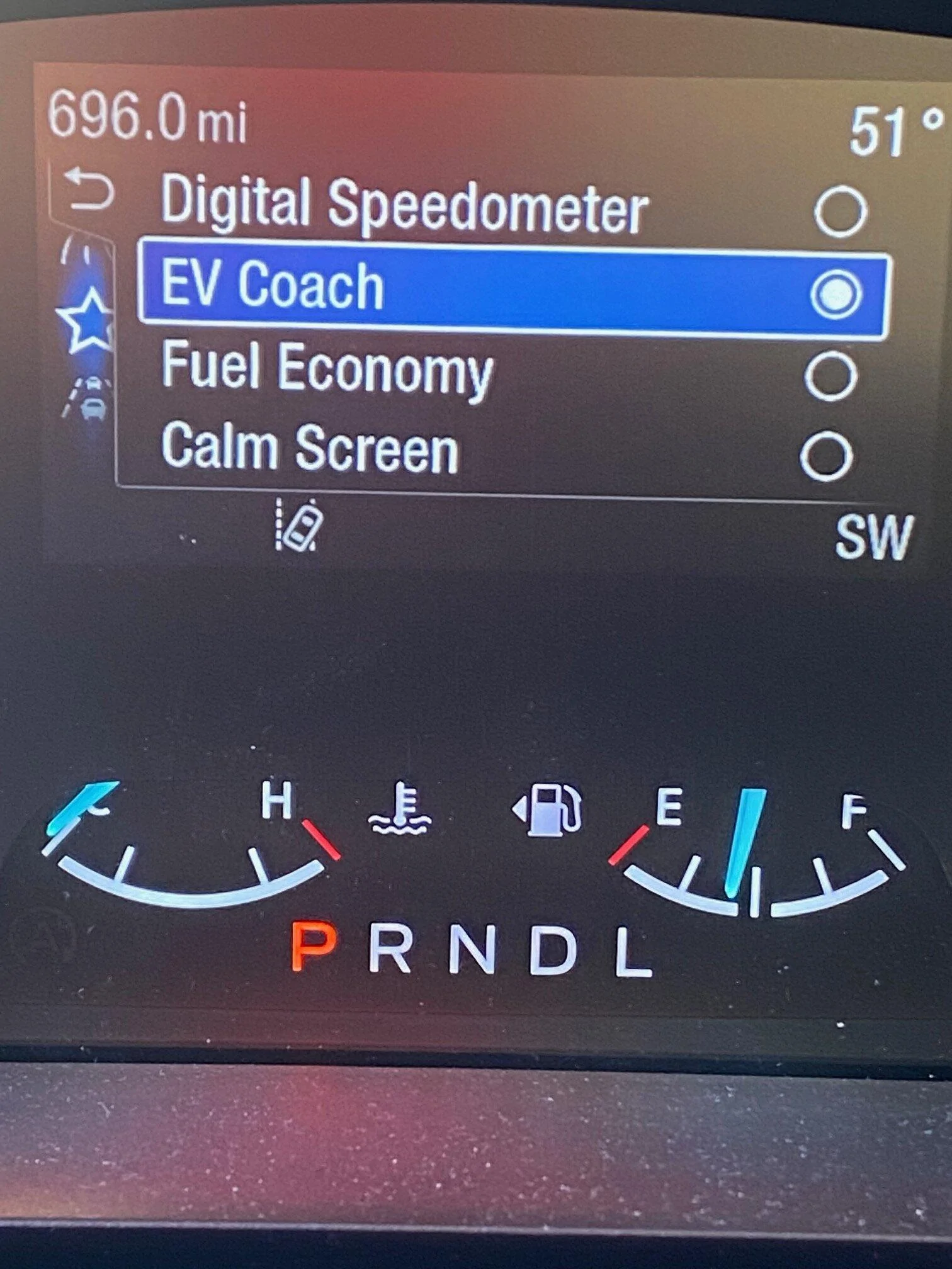 Ford Maverick Hybrid screen EV Coach
