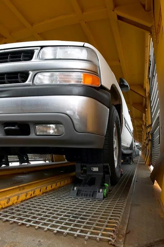 Ford Maverick Maverick Hybrid recovery points, what to do when stuck? img_tr_auto_rack_chocks