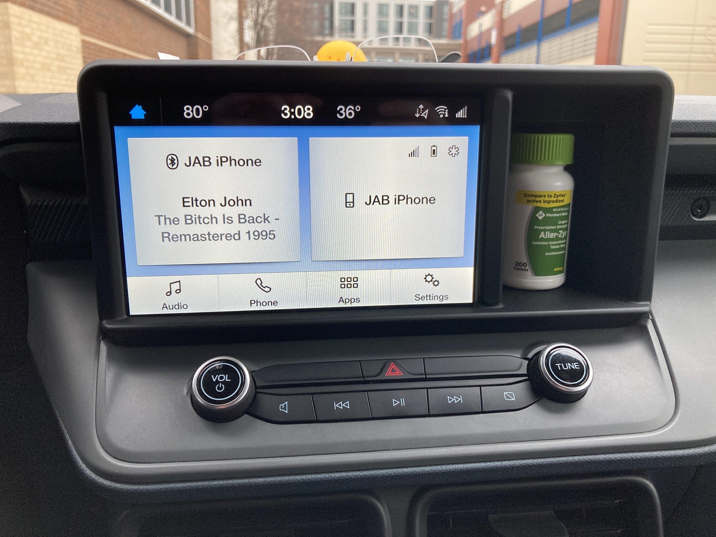 Ford Maverick Dash cubby hole -- what's in yours? 📸 image