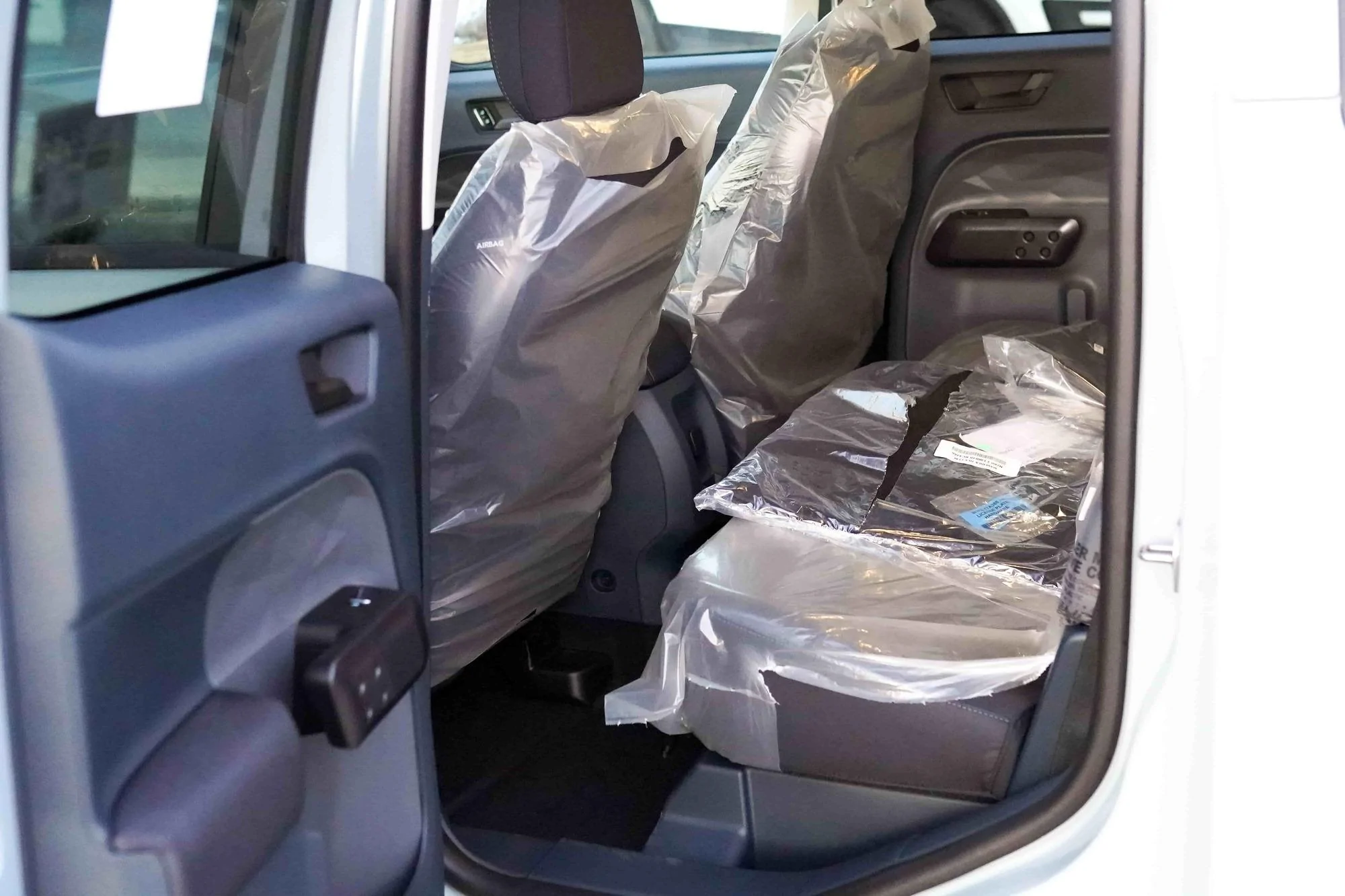 Ford Maverick 2024 Ford Maverick Hybrid XL - Cactus Grey - CoPilot360 DSC04104-min