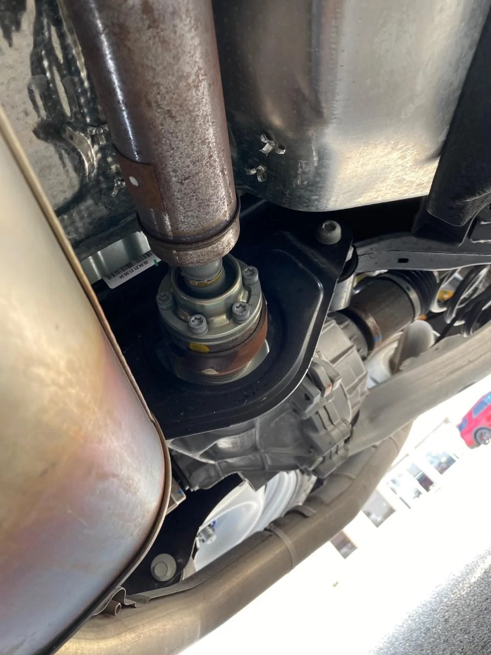 Mavrear axel.jpg