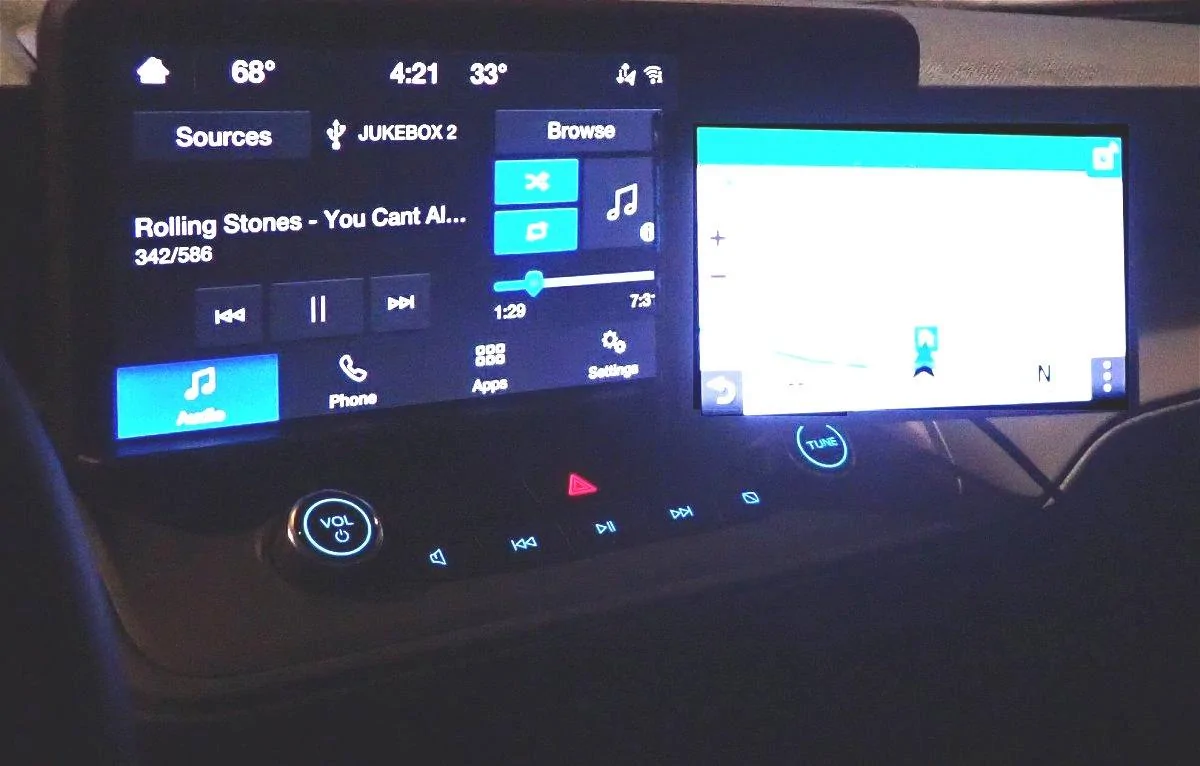 Ford Maverick What'd you put in dash Cubby Hole (space next display screen)? GPS Location