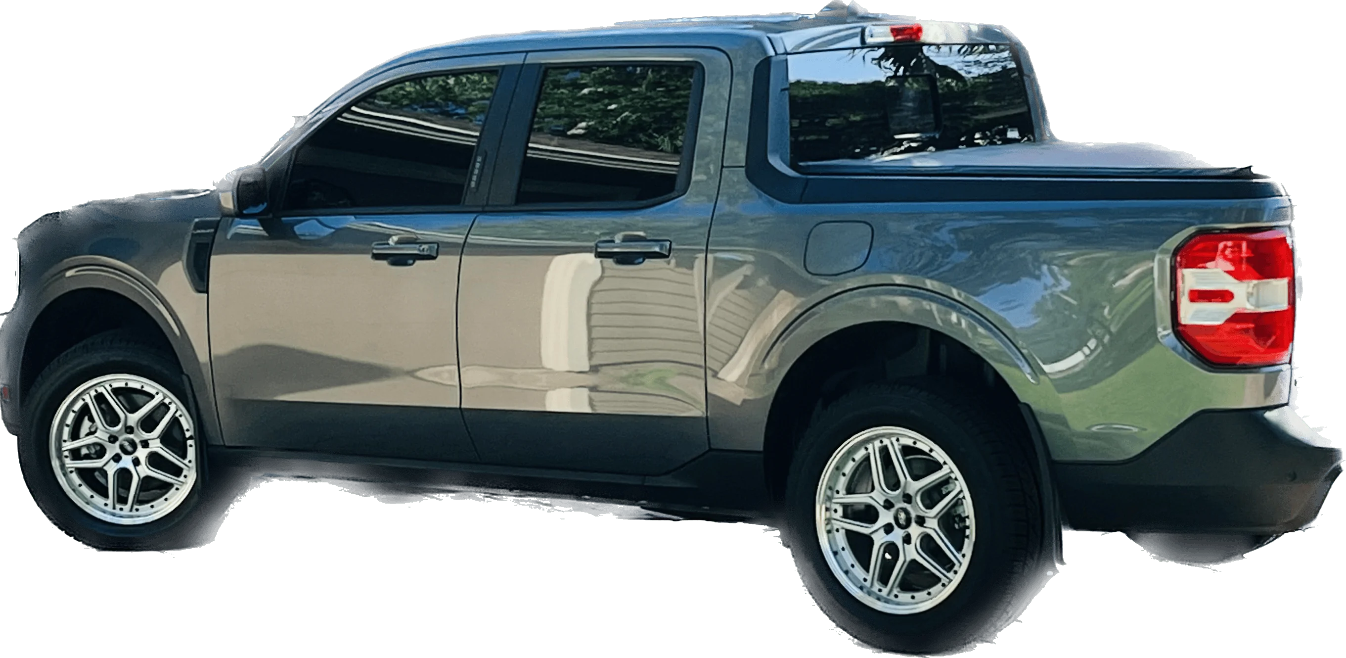 Ford Maverick Christmas Raffle! Three winners will get Muslogy's Christmas Gift 1702996497036