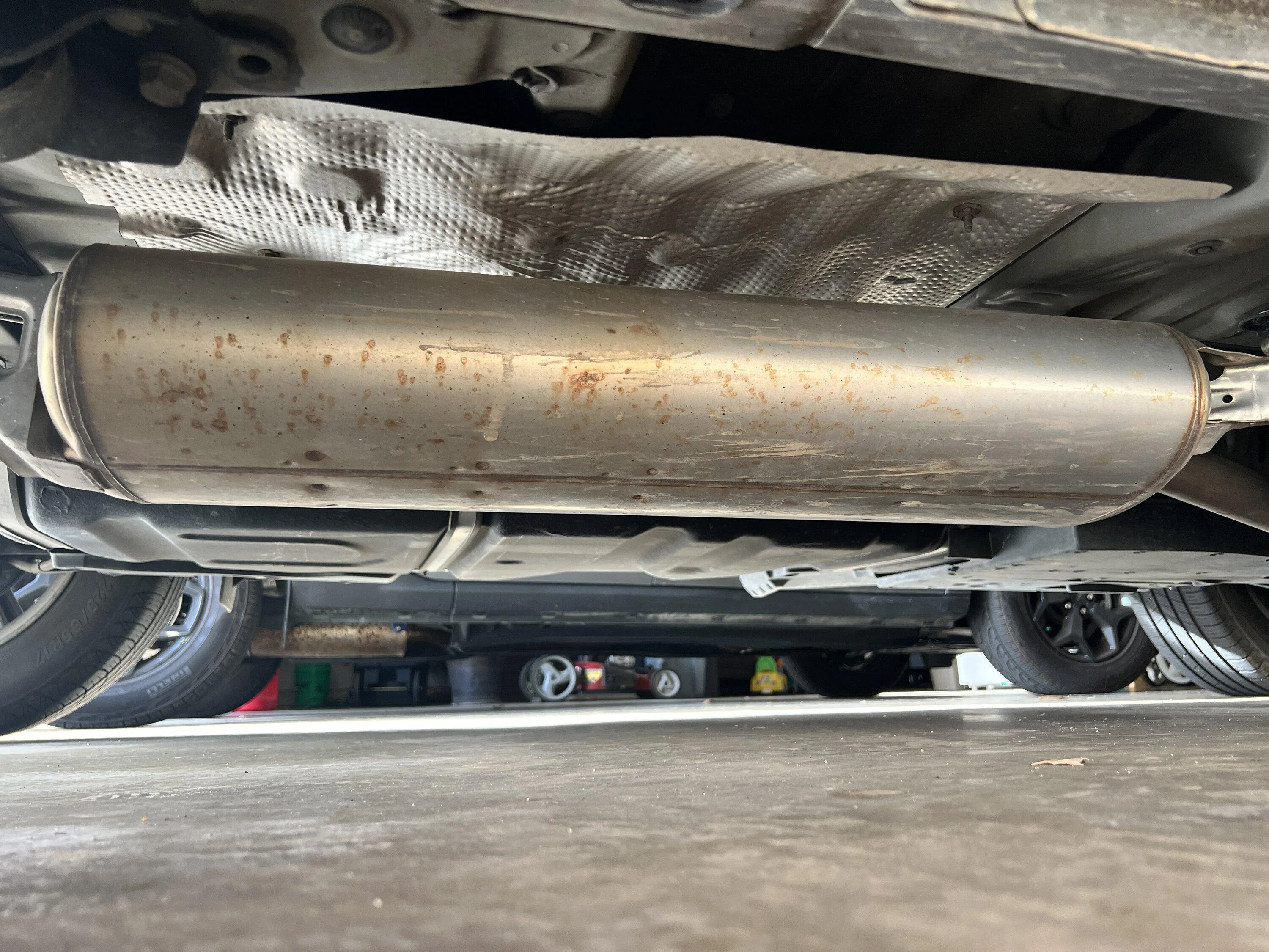 Ford Maverick Rust on Exhaust - Black sludge on Garage Floor IMG_6082