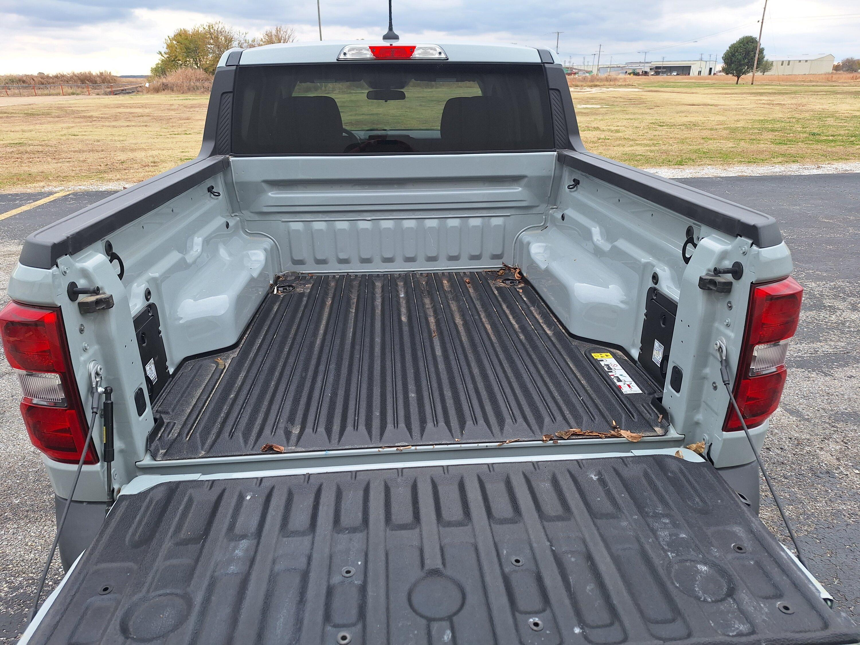 Ford Maverick 2023 XLT Maverick Black package +tow bar+bed liner 20231117_135228