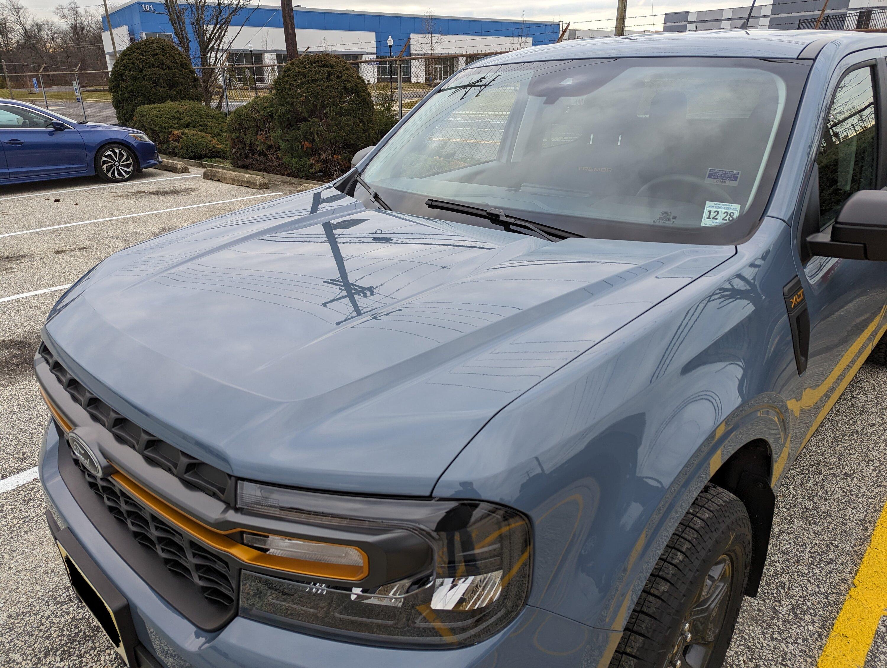 Ford Maverick Remove hood graphics off our (my) Tremor? PXL_20231230_134551550~2