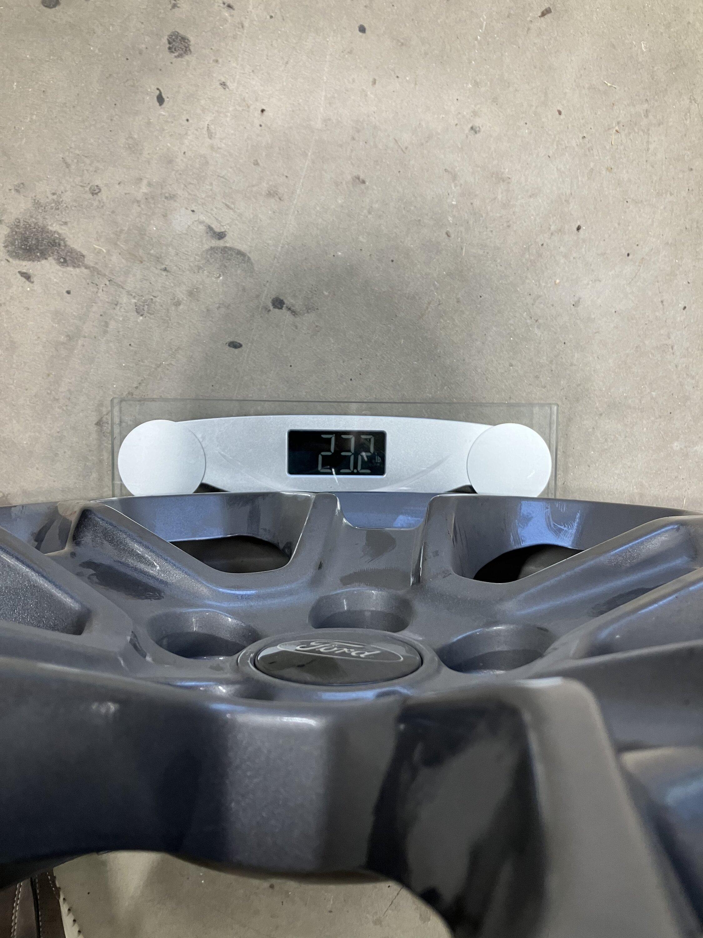 Ford Maverick Factory Tires Sizes & Wheels Specs For 2022 Maverick: Width, Offset, Bolt Pattern, Center Bore, Thread Size, Weight 95793409-4906-433E-93E1-98C30709FB1F