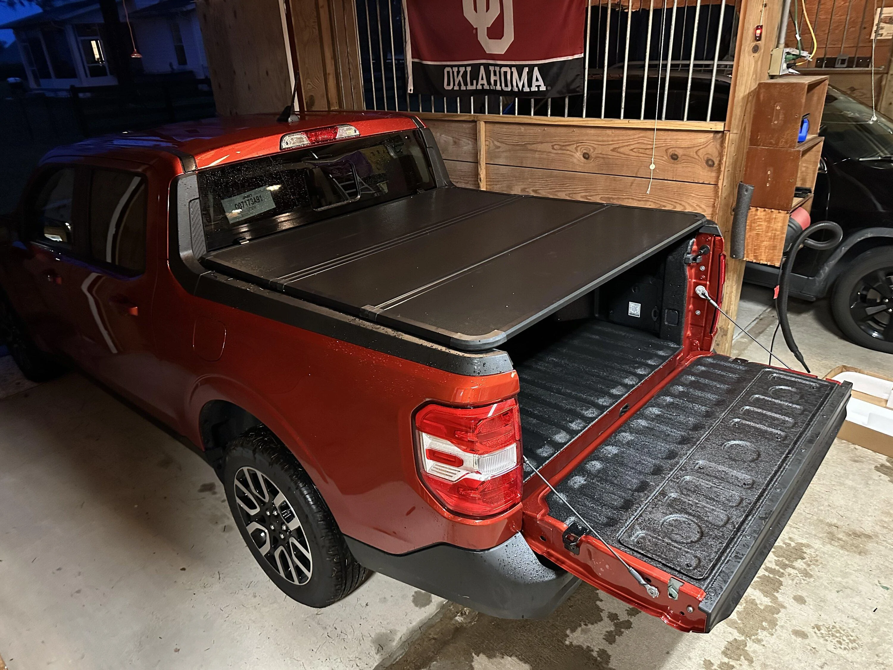 Ford Maverick Toptiny, a good sub-$500 hard bed cover IMG_4077