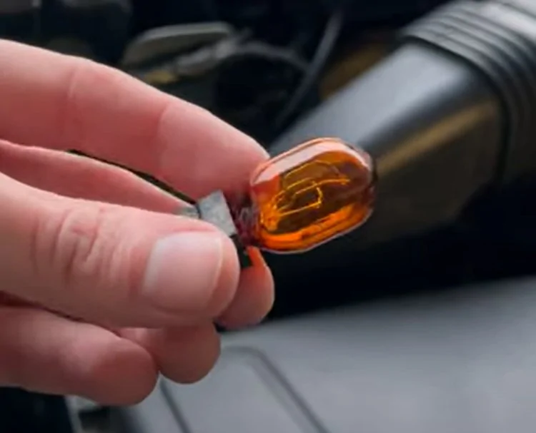 Ford Maverick LASFIT Updated LED Turn signal review & Comparison original turn bul