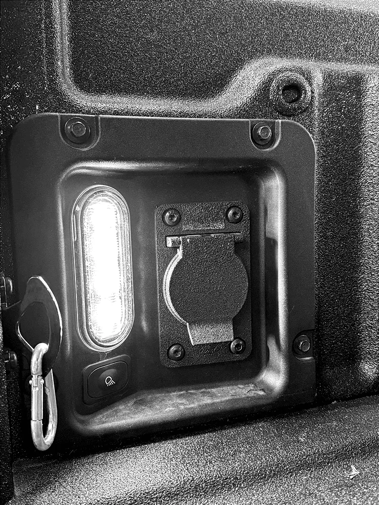 Ford Maverick Bryon's CO FX4 XLT Lux DCubbyBW