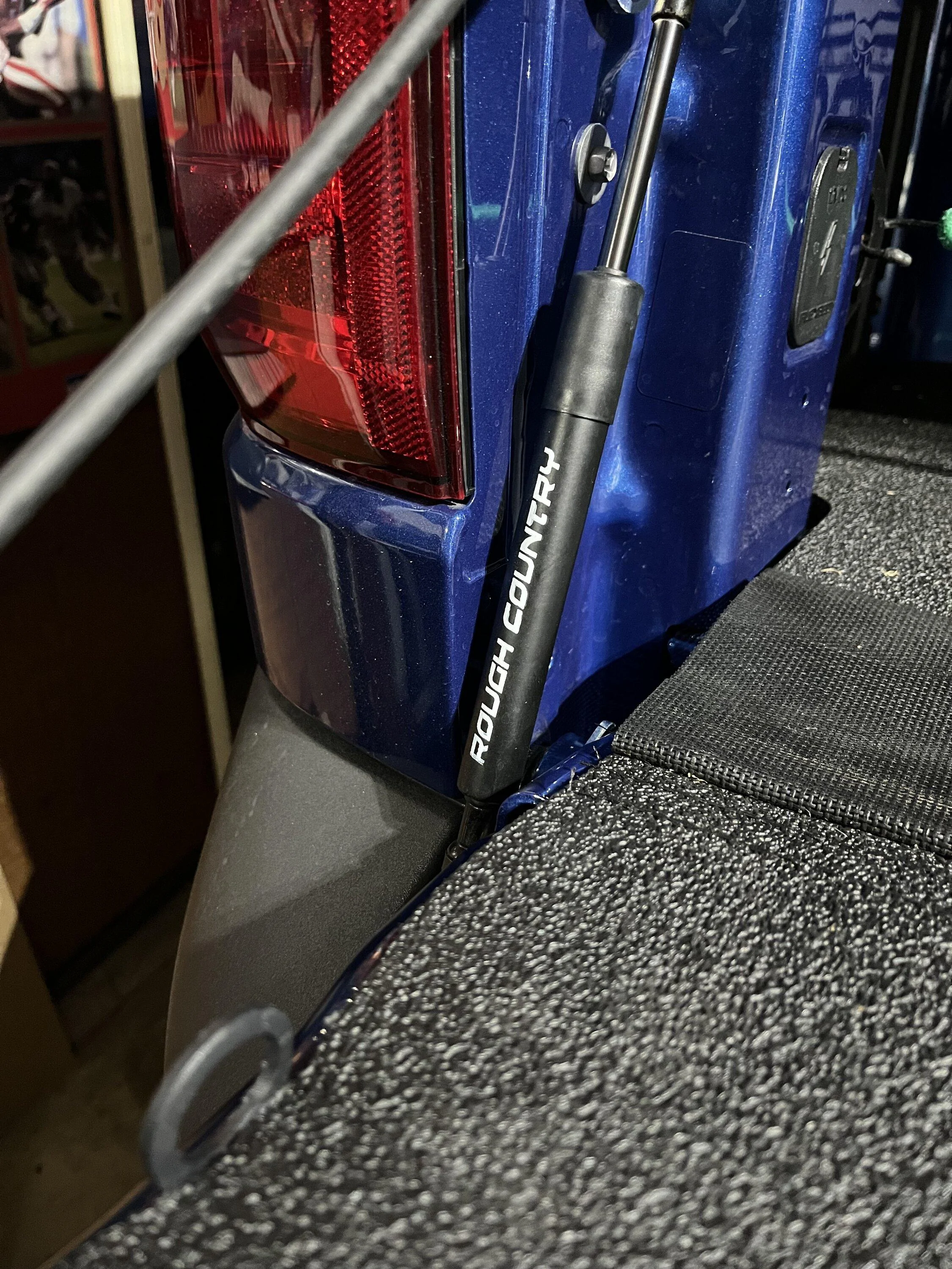 Ford Maverick “Free” DIY tie down options for tailgate assist and XL sportfish tie downs IMG_1149 (1)