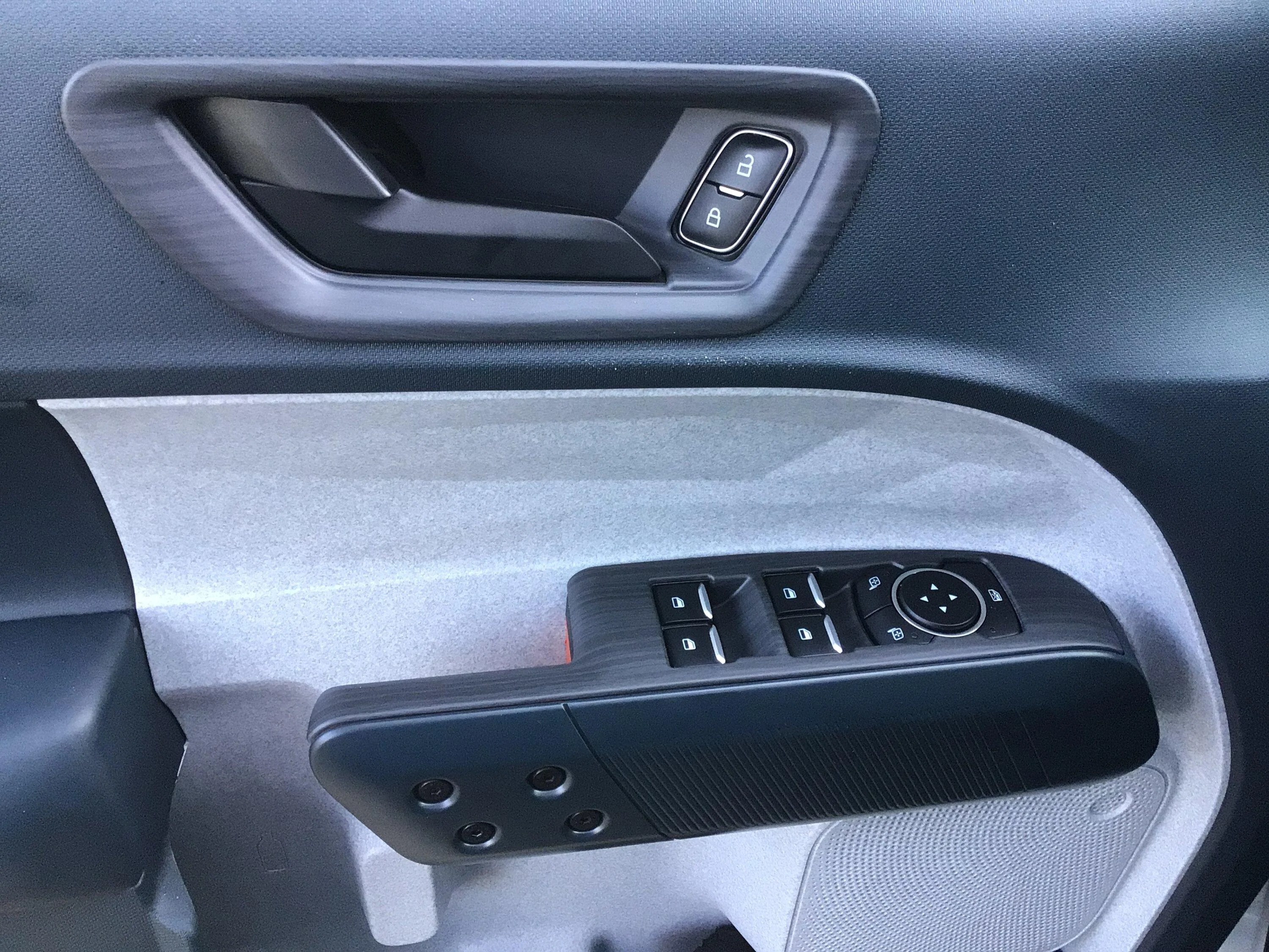 Ford Maverick 【Muslogy Giveaway】Share Pictures of Muslogy's Products Installed on Your Maverick IMG_0506