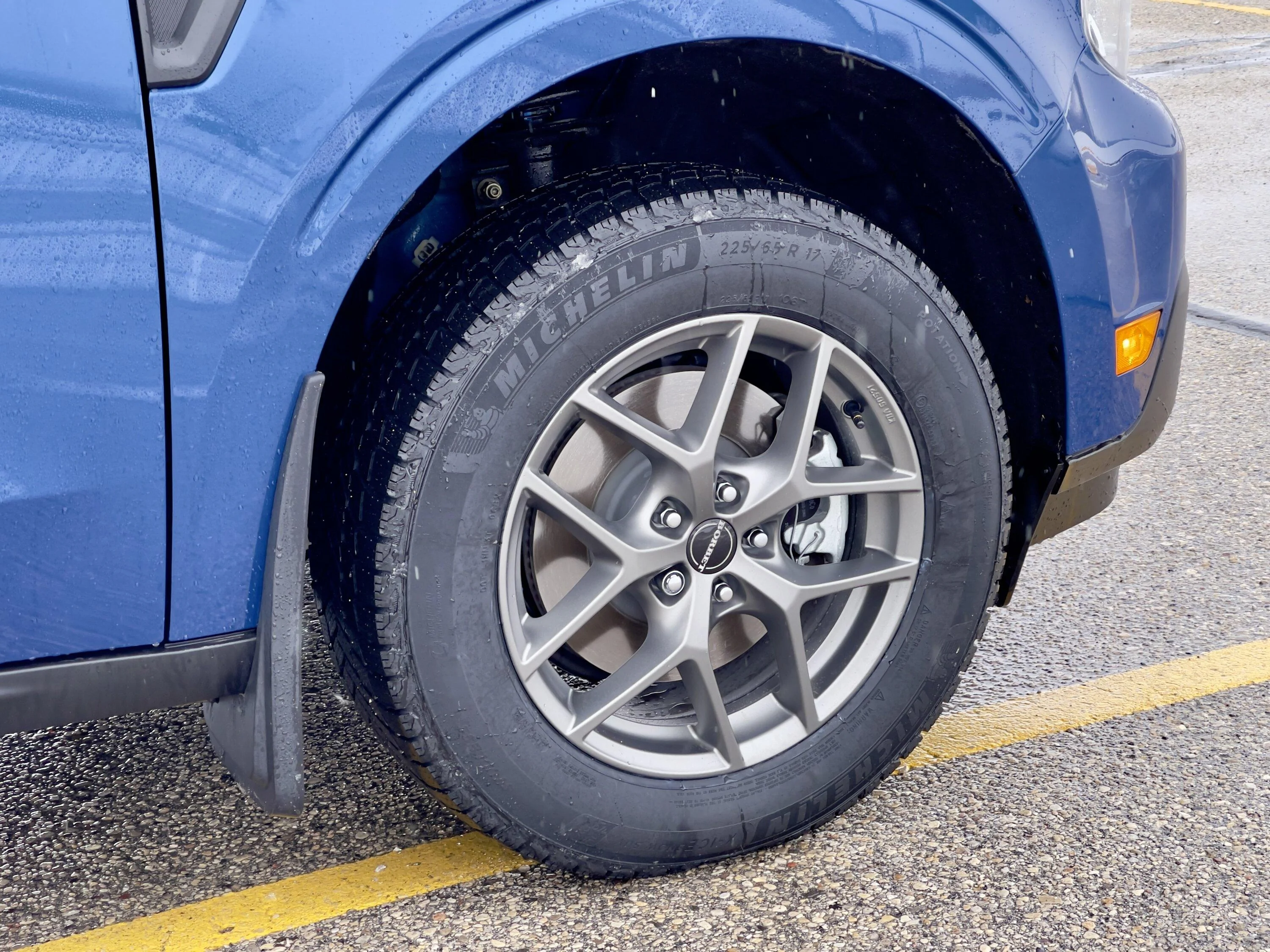Ford Maverick Caution: Michelin Primacy 18" to Michelin X-Ice 17" IMG_0443