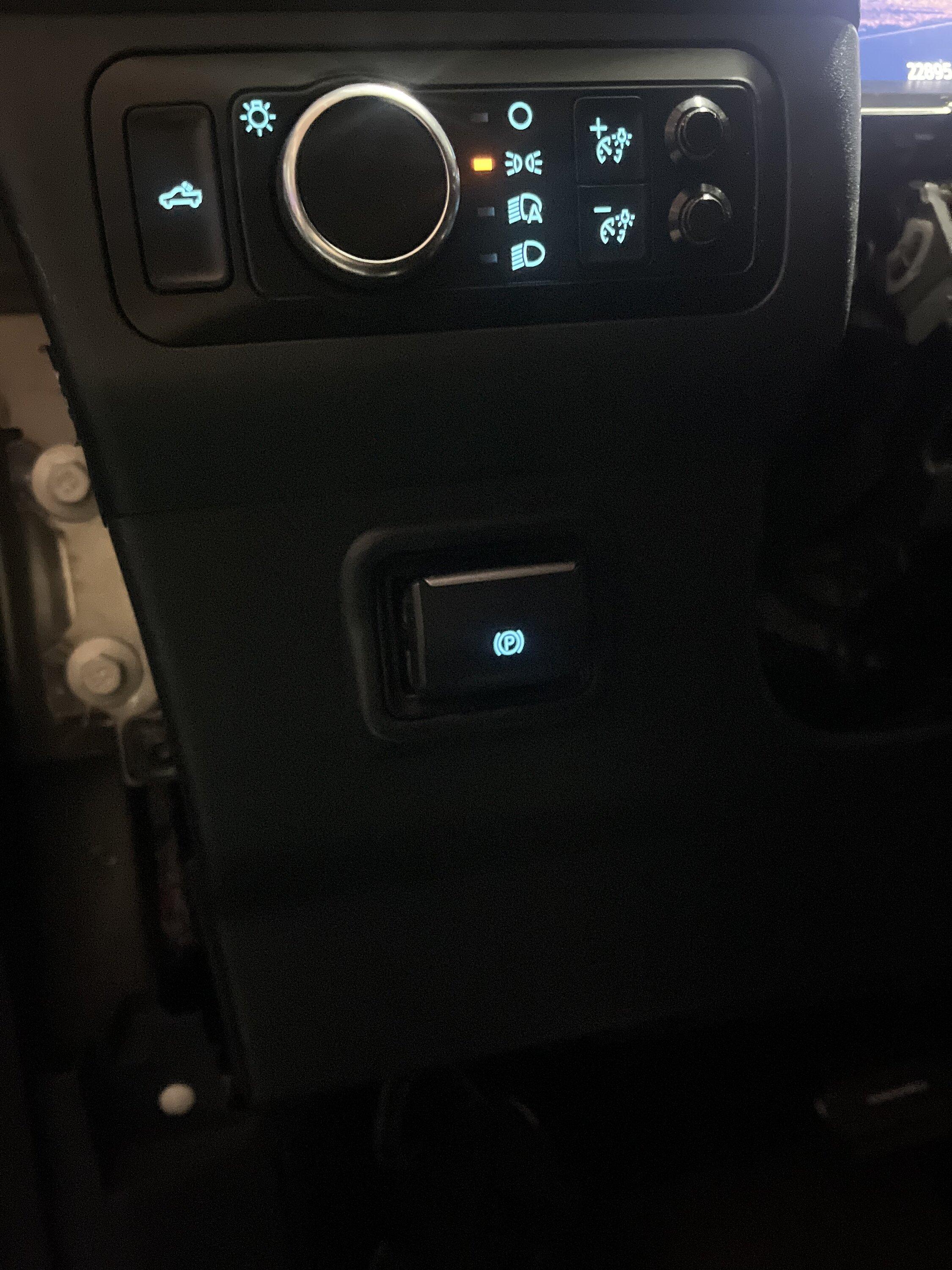 Ford Maverick F-150 Shifter Installed in Maverick! 70196A34-5AC4-481C-876F-5A7CA9CE5038