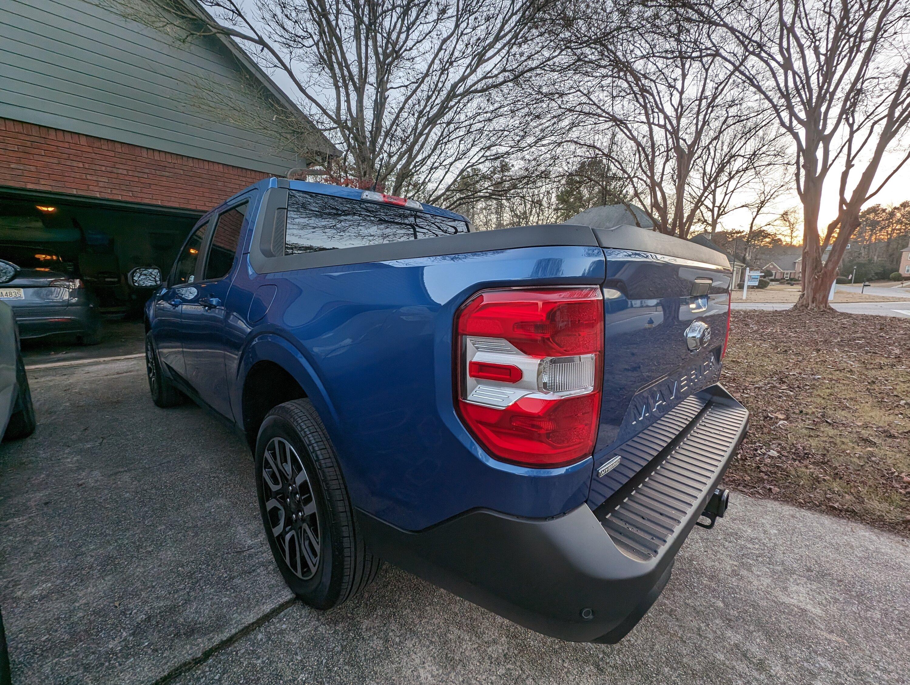Ford Maverick 2024 Lariat Hybrid for sale 1000003910