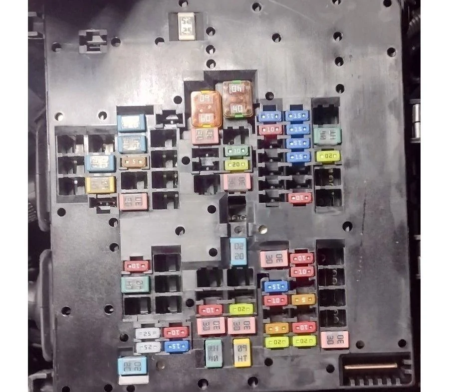 Ford Maverick Service Manual available Fuse Box-Engin
