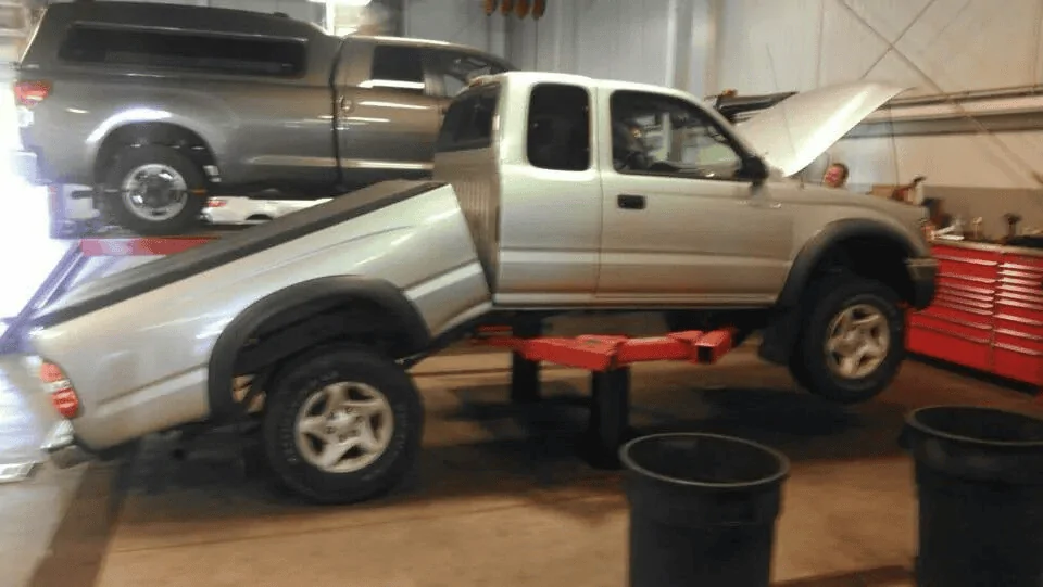 Ford Maverick Engine cleaning 1705086804921