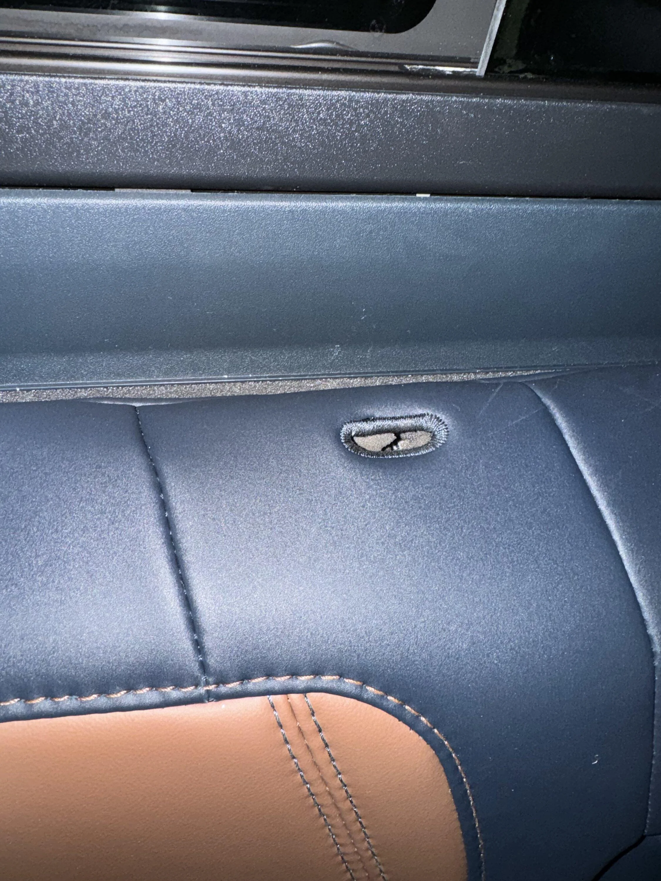 Ford Maverick Rear seat back strap disappeared IMG_0379