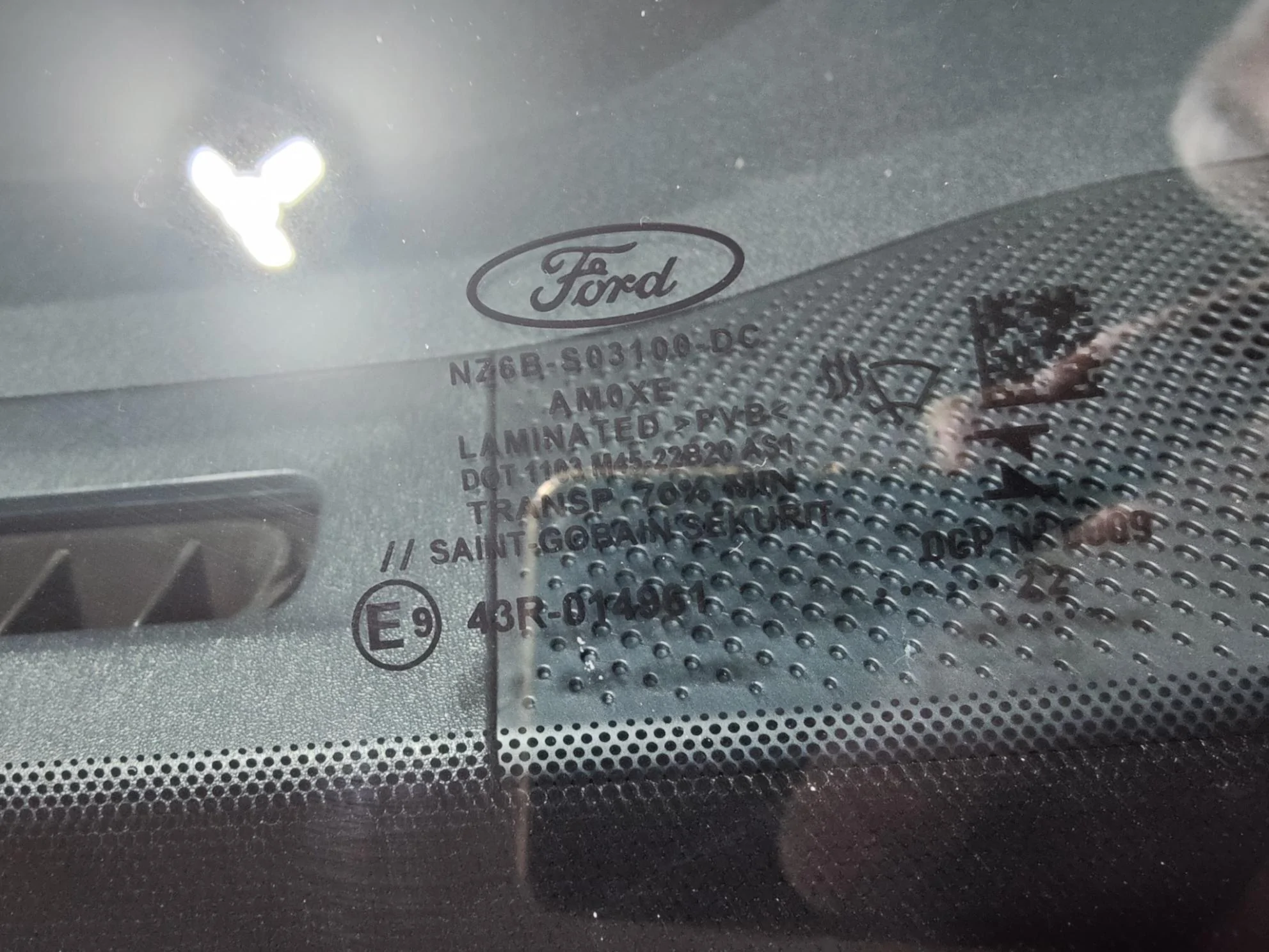 Ford Maverick DID Ford remove the heated windshield wipers on the 2024 Lariat? 1705338644598
